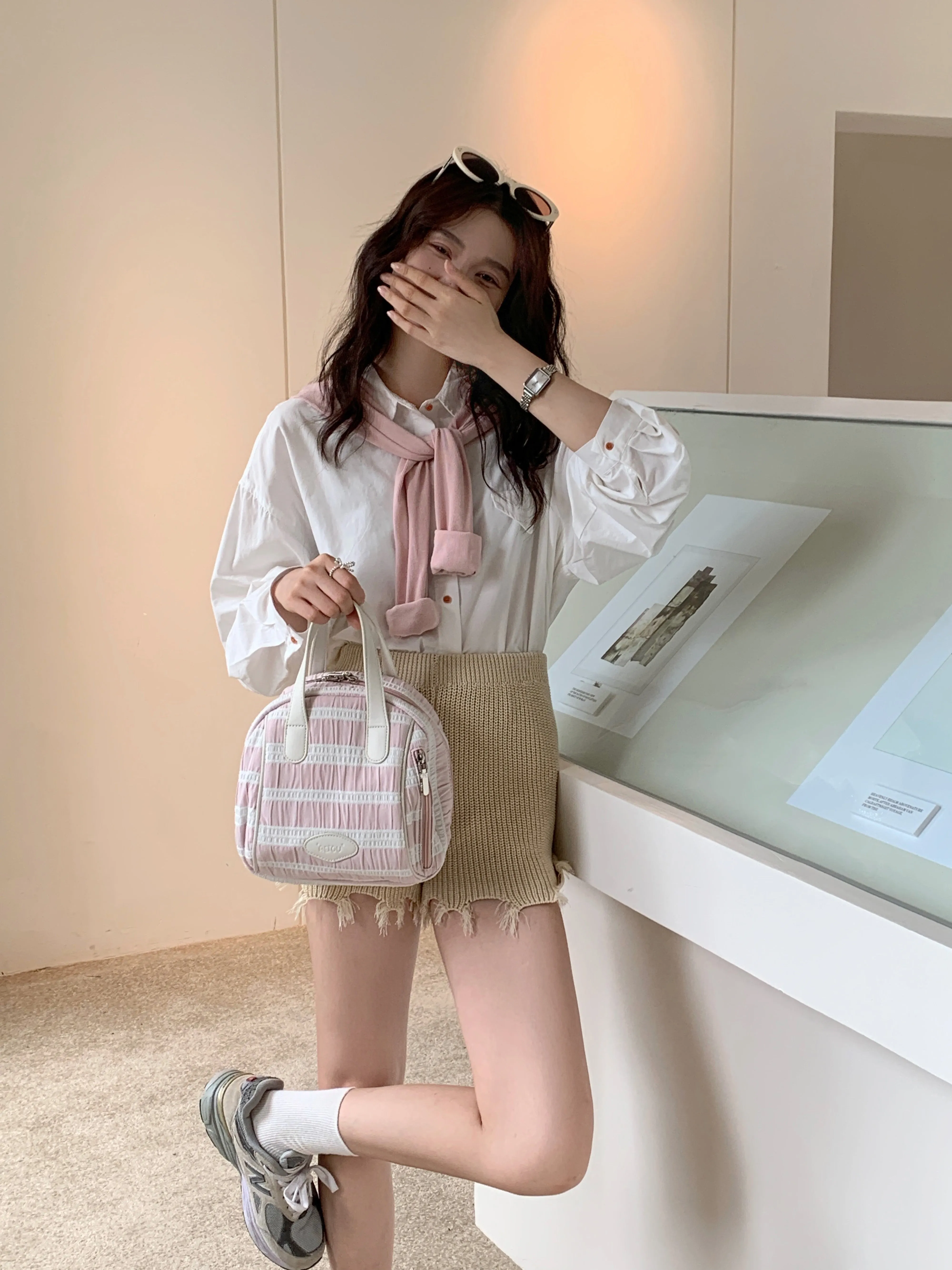 AEIOU ILLIE Collection PINK