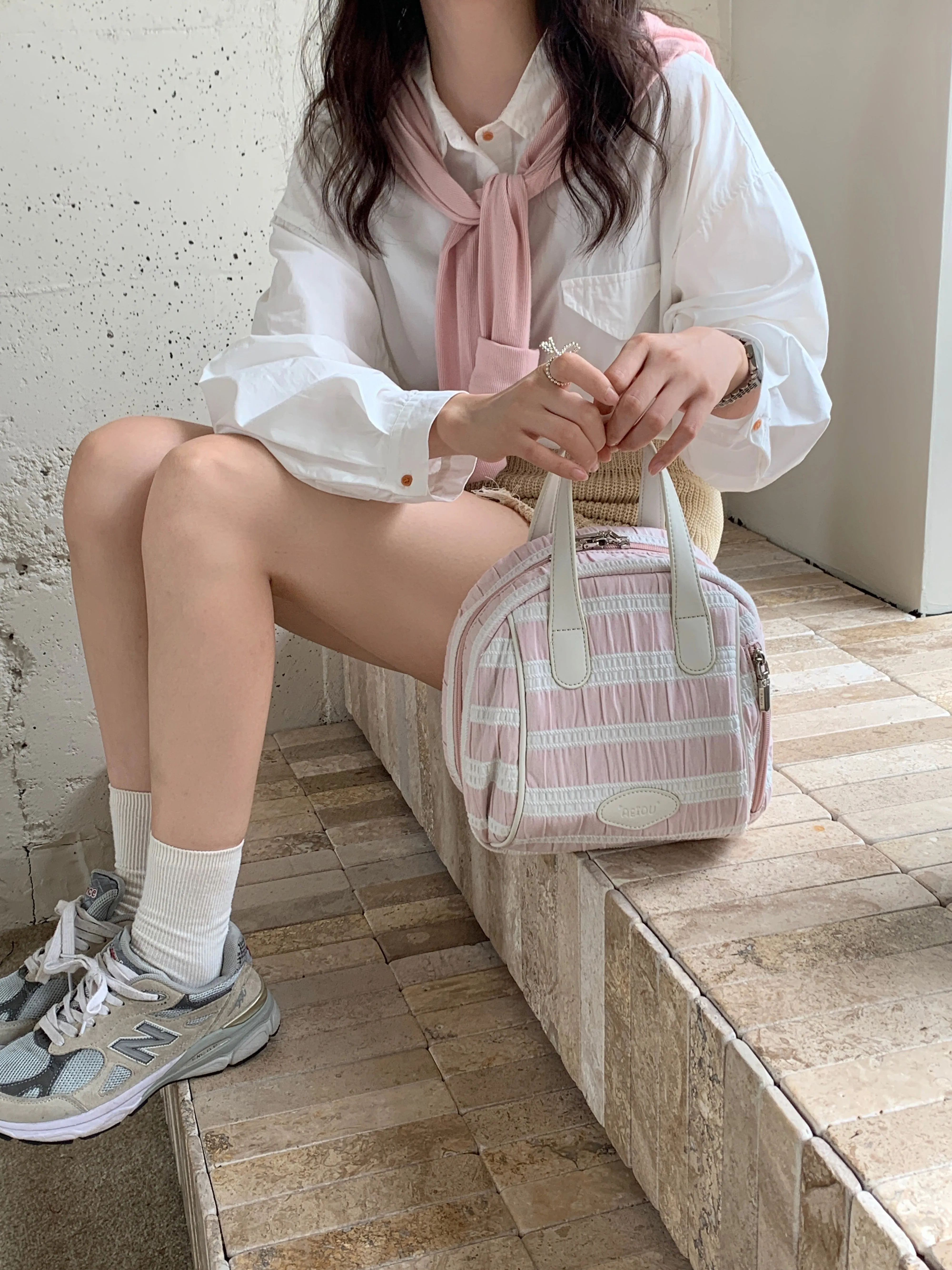 AEIOU ILLIE Collection PINK