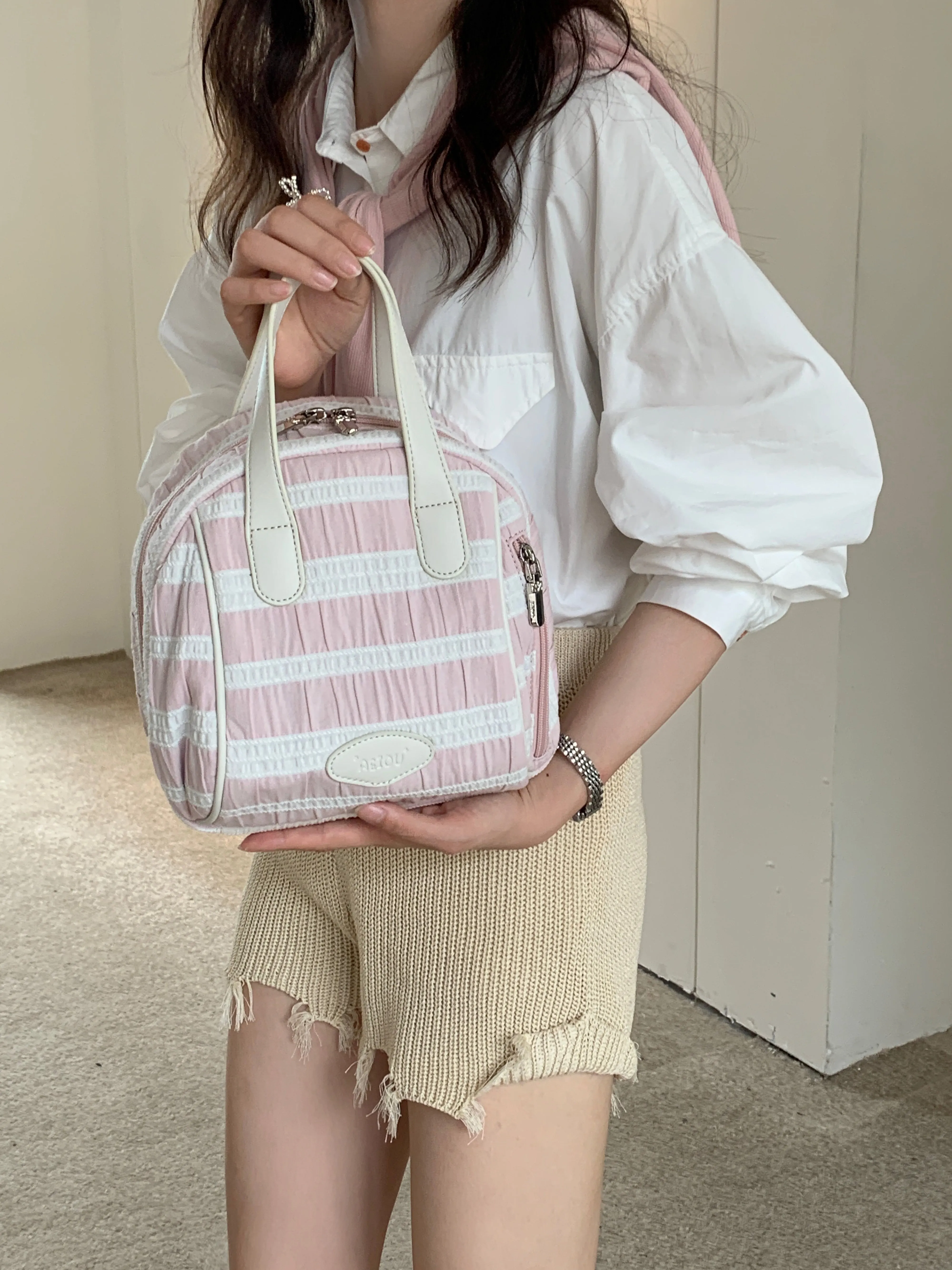 AEIOU ILLIE Collection PINK