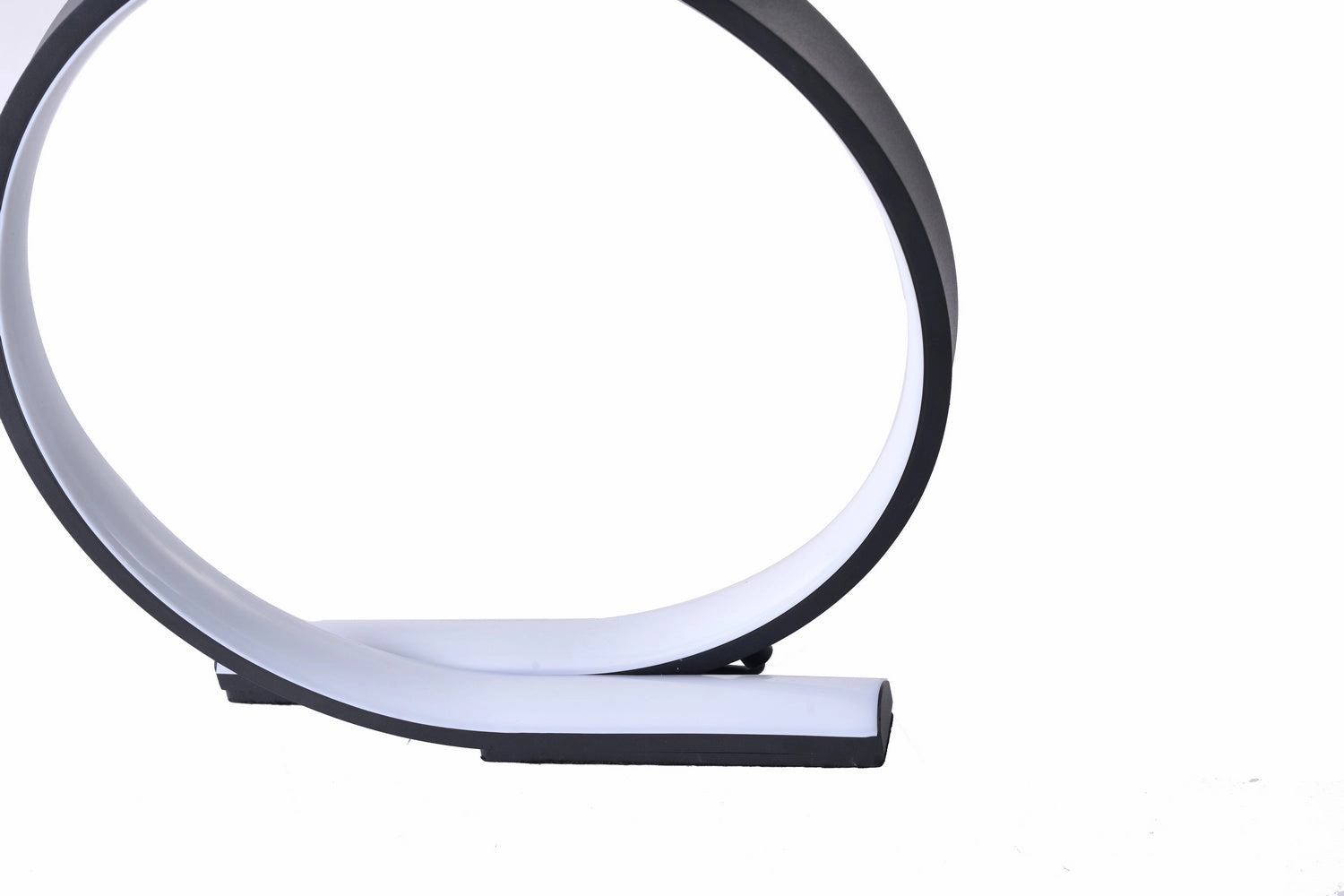 Bethel International MV12BLK Modern  Lamp Matte Black