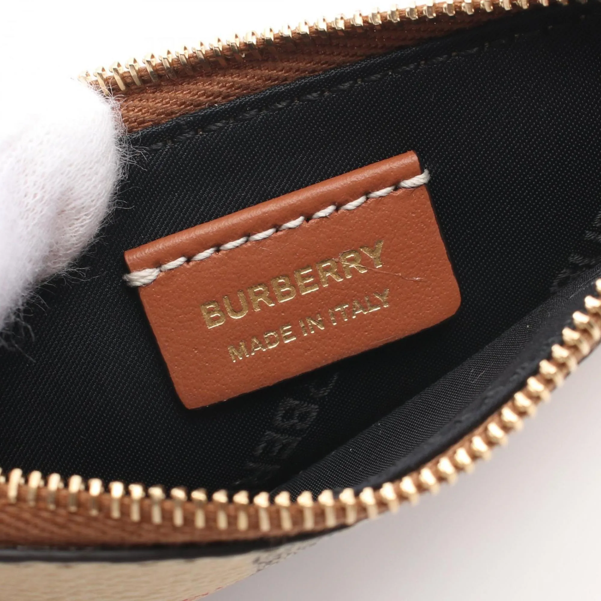 Burberry   Coated Canvas Leather Coin Purse/Coin Case (Pre-Owned)