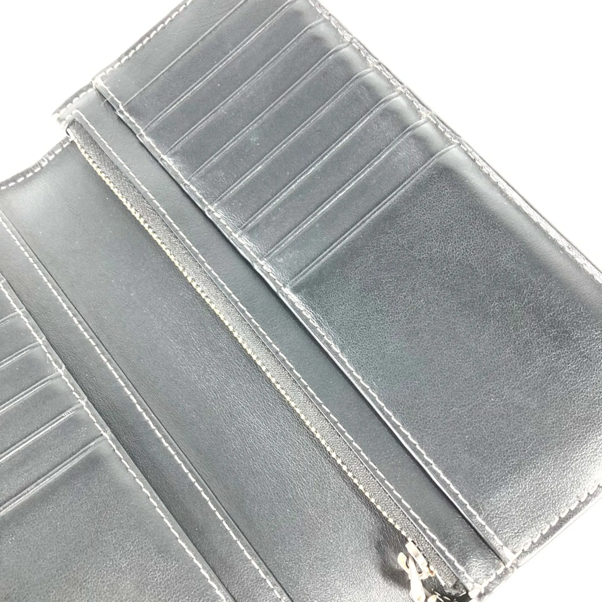 Burberry  Other Long Wallet (Bi-Fold) (Pre-Owned)