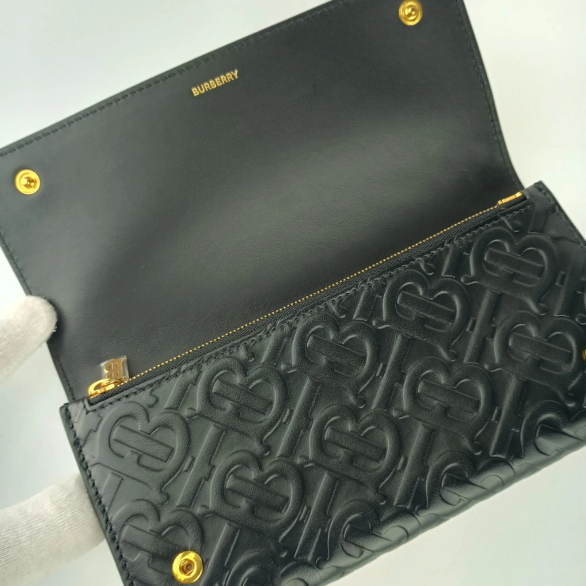 Burberry Wallet (Bi-Fold) (Pre-Owned)