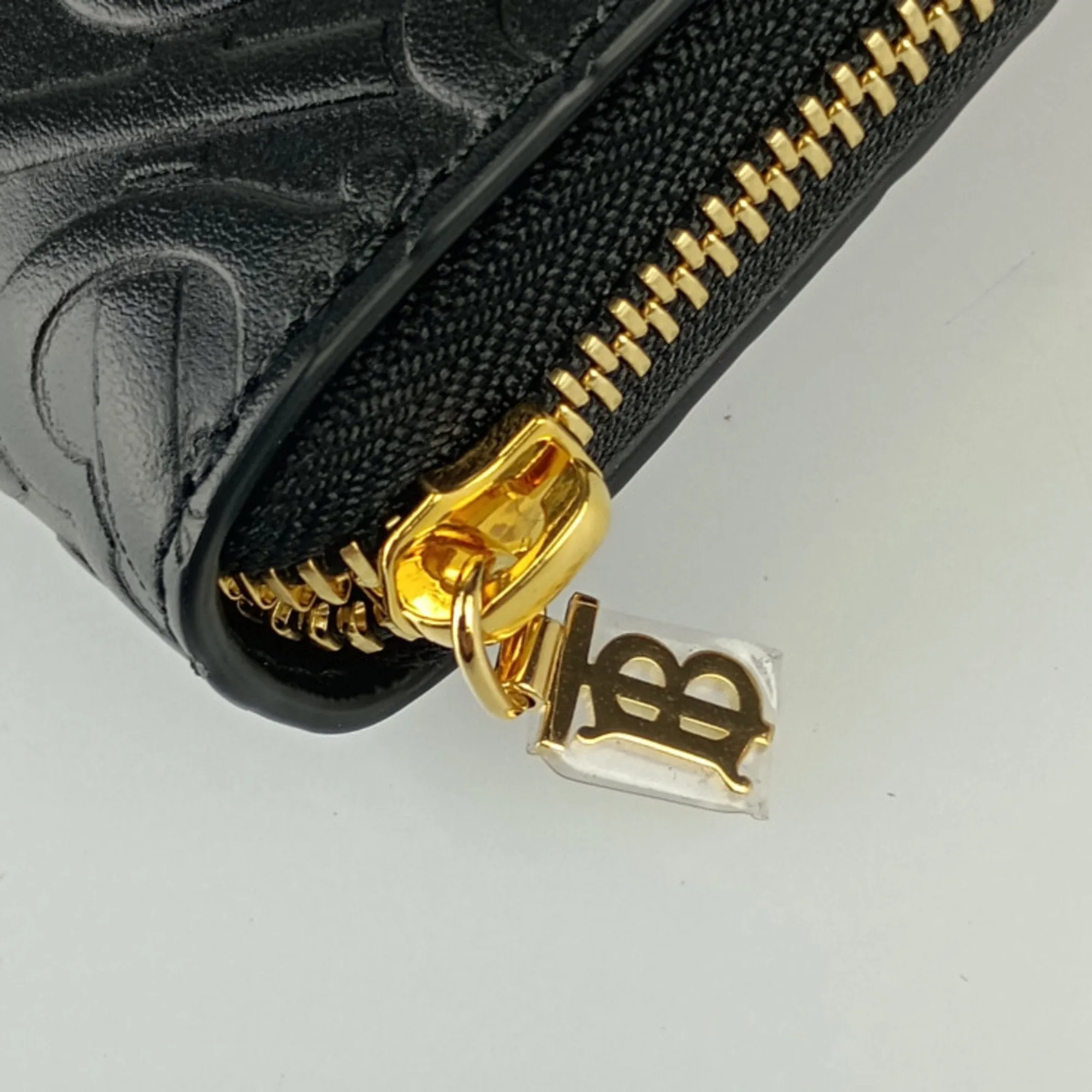 Burberry Wallet (Bi-Fold) (Pre-Owned)