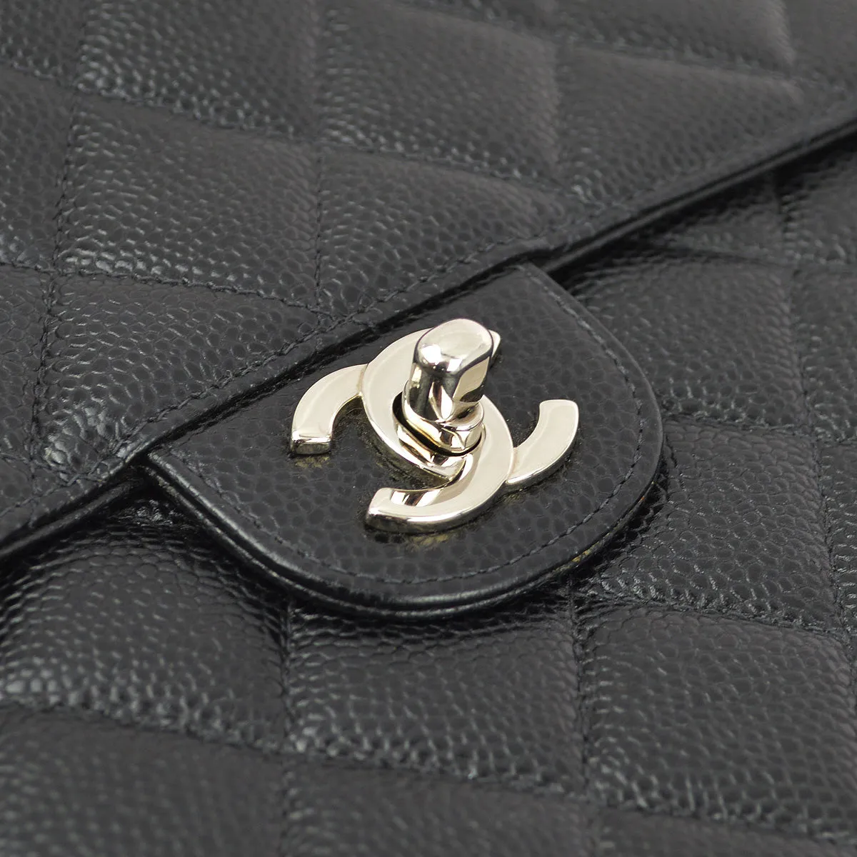 Chanel 2000-2001 Black Caviar Jumbo Classic Flap Shoulder Bag
