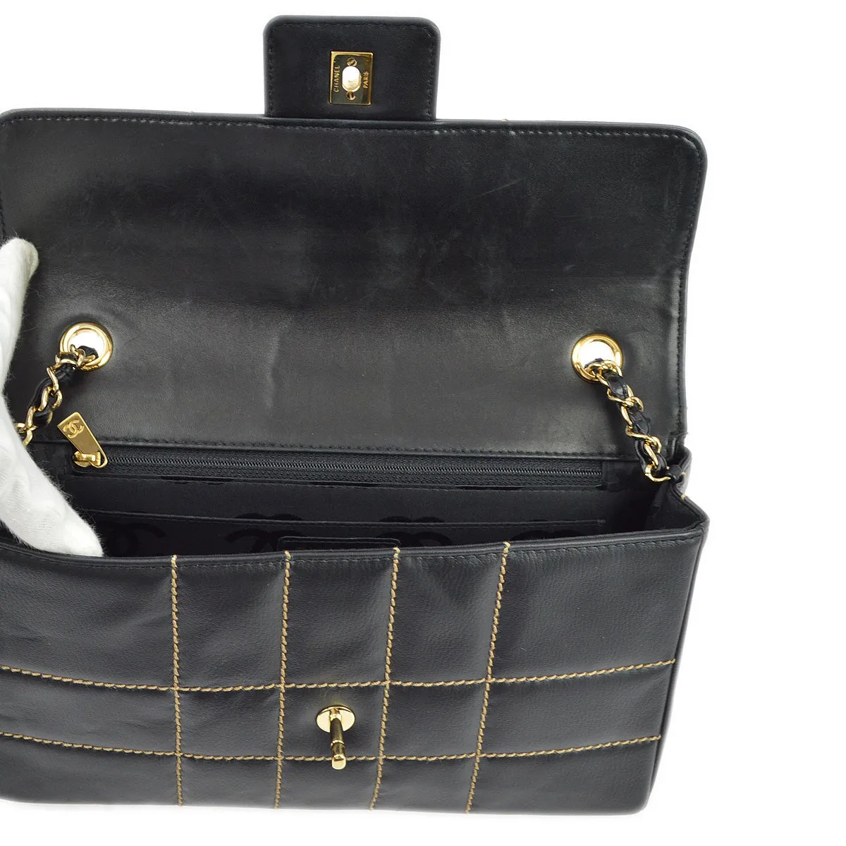 Chanel 2001-2003 Black Calfskin Wild Stitch Choco Bar Single Flap Shoulder Bag