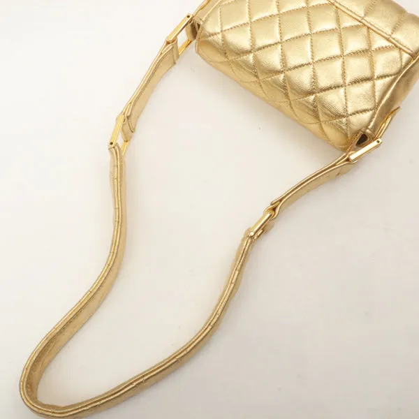 Chanel Around 1990 Made Design Stitchturn-Lock Shoulder Bag Gold