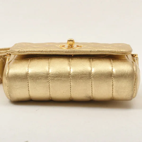 Chanel Around 1990 Made Design Stitchturn-Lock Shoulder Bag Gold