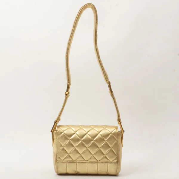 Chanel Around 1990 Made Design Stitchturn-Lock Shoulder Bag Gold