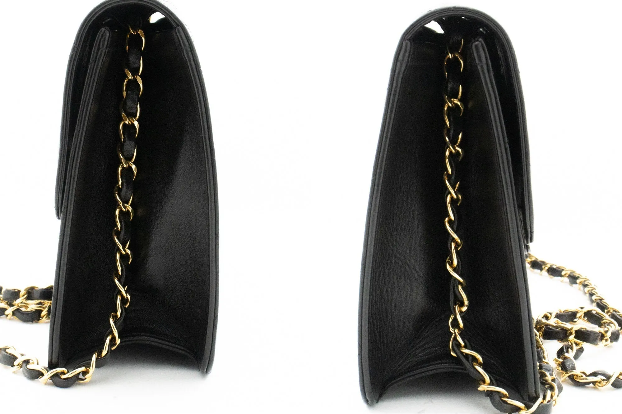 CHANEL Chain Shoulder Bag Clutch Black Quilted Flap Lambskin Purse j98