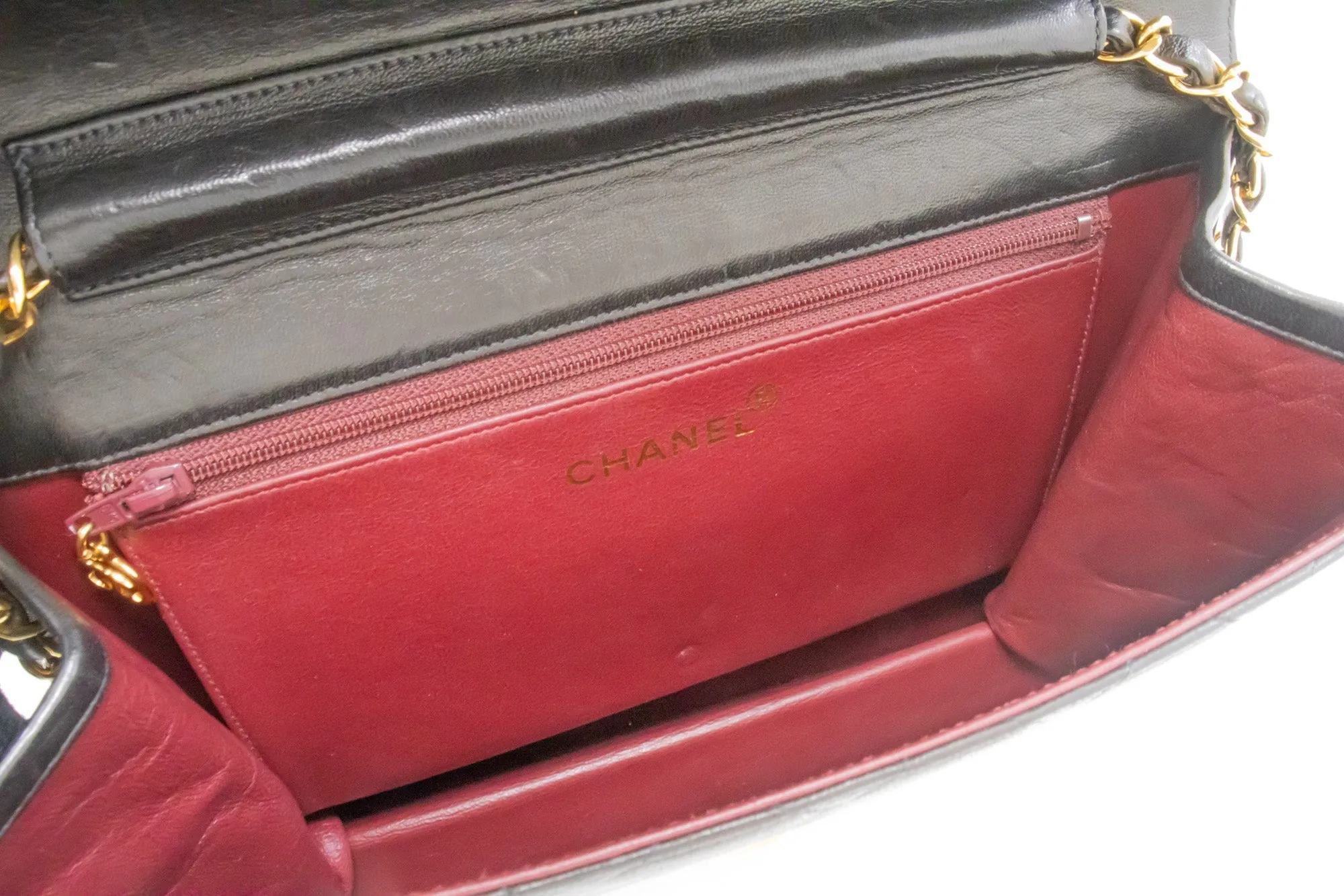 CHANEL Chain Shoulder Bag Clutch Black Quilted Flap Lambskin Purse k58