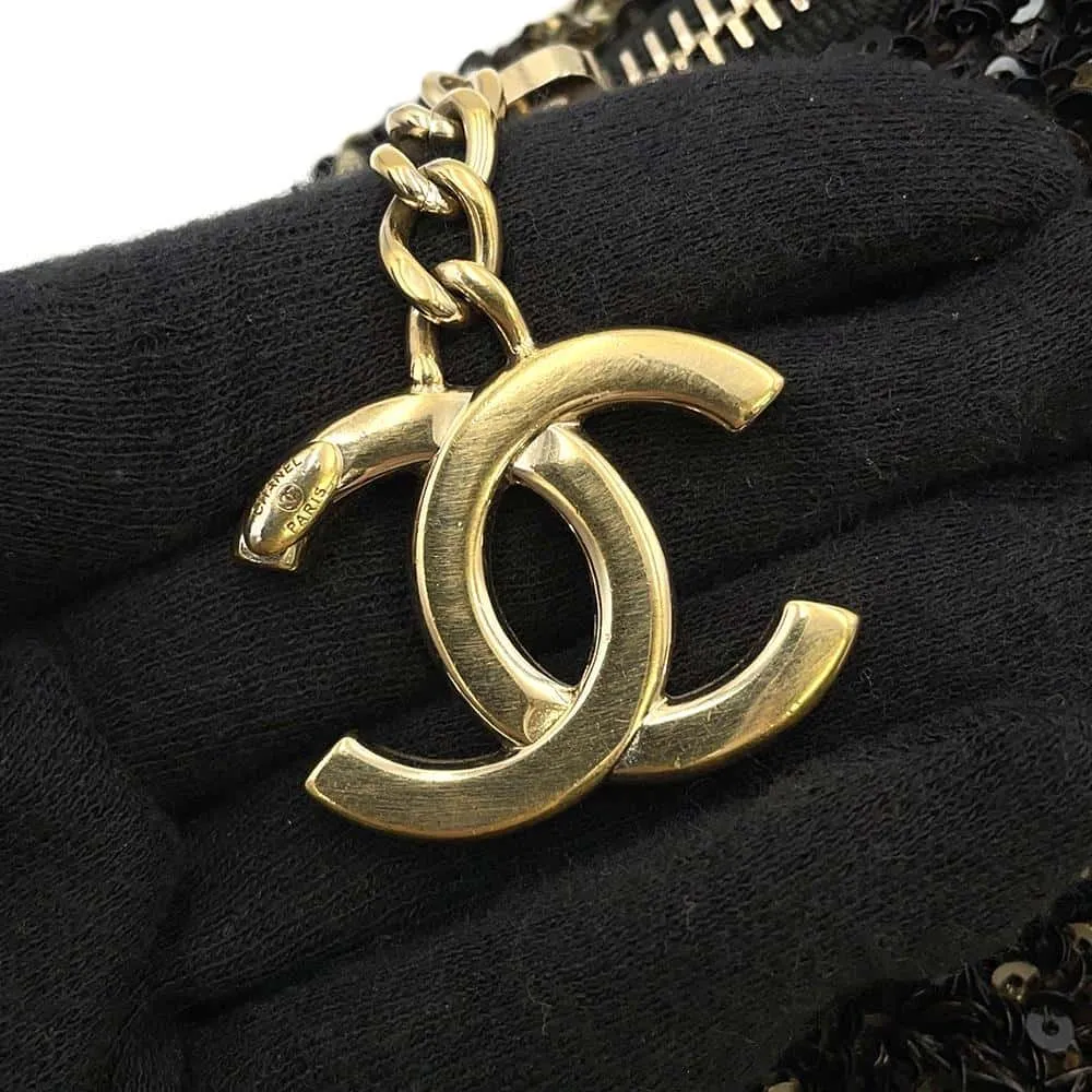 CHANEL Cruise Line Matelasse ChainShoulder Bag Black/Gold Sequins Leather