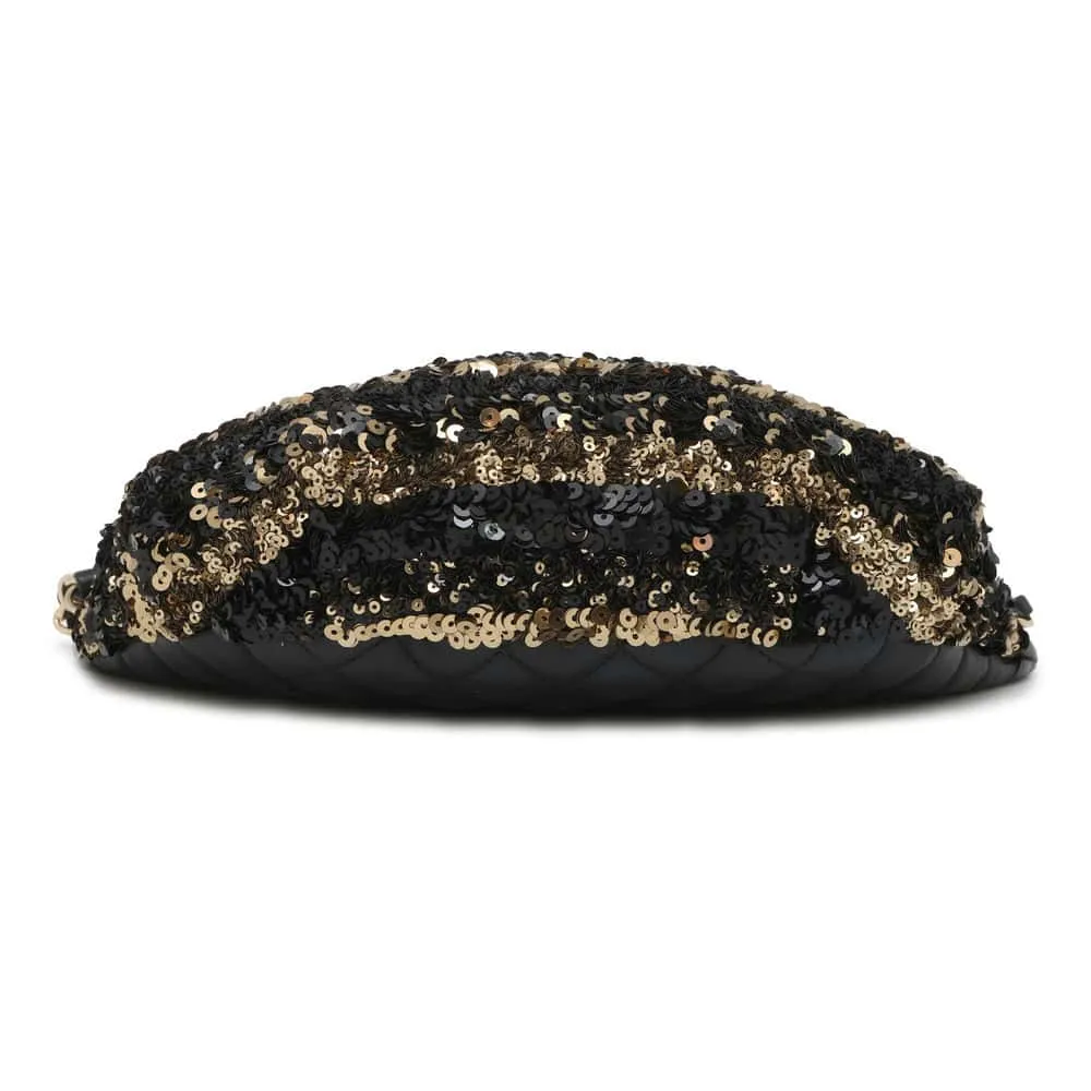 CHANEL Cruise Line Matelasse ChainShoulder Bag Black/Gold Sequins Leather