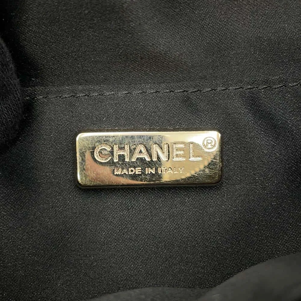 CHANEL Cruise Line Matelasse ChainShoulder Bag Black/Gold Sequins Leather