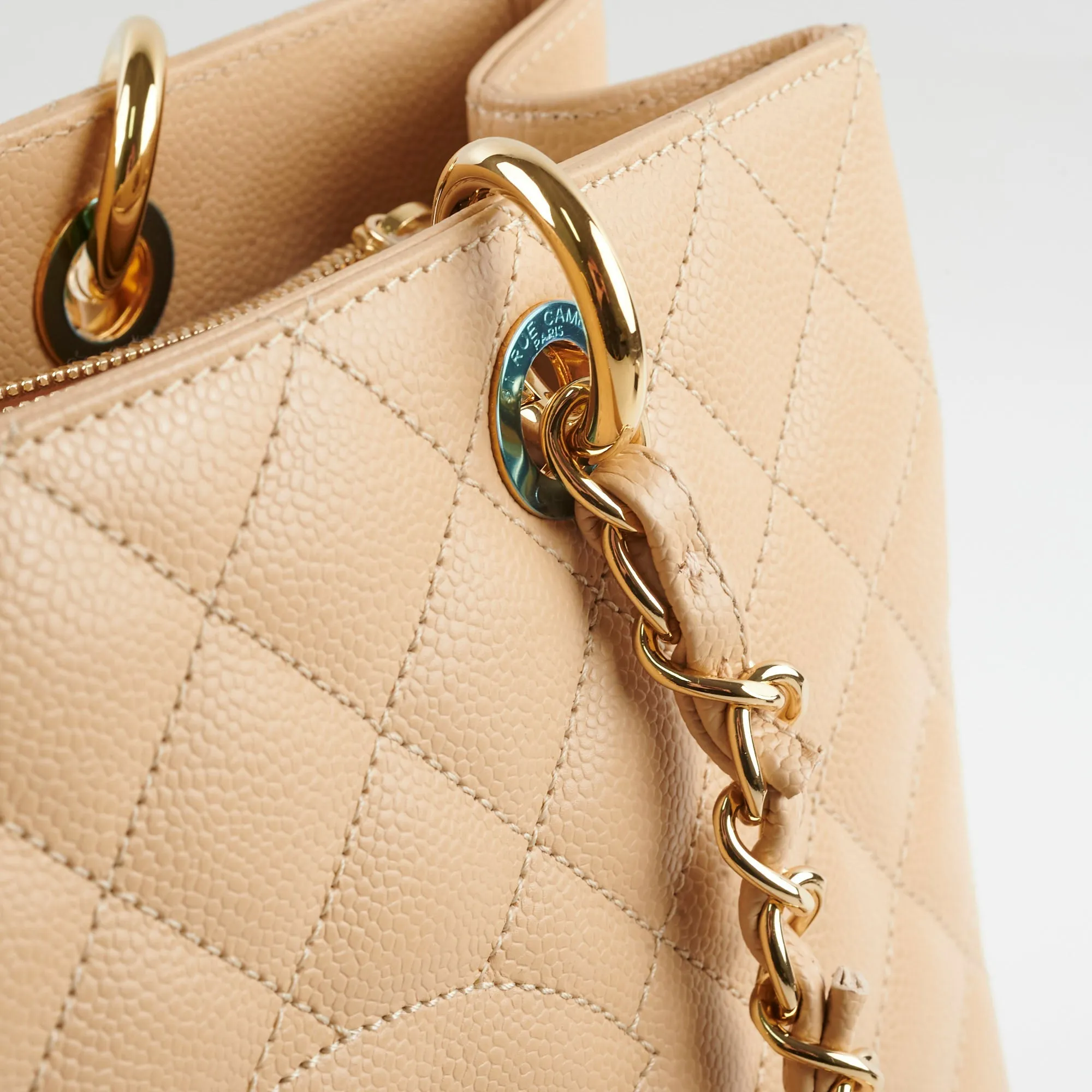 Chanel GST Caviar Beige Shoulder Bag - Series 20