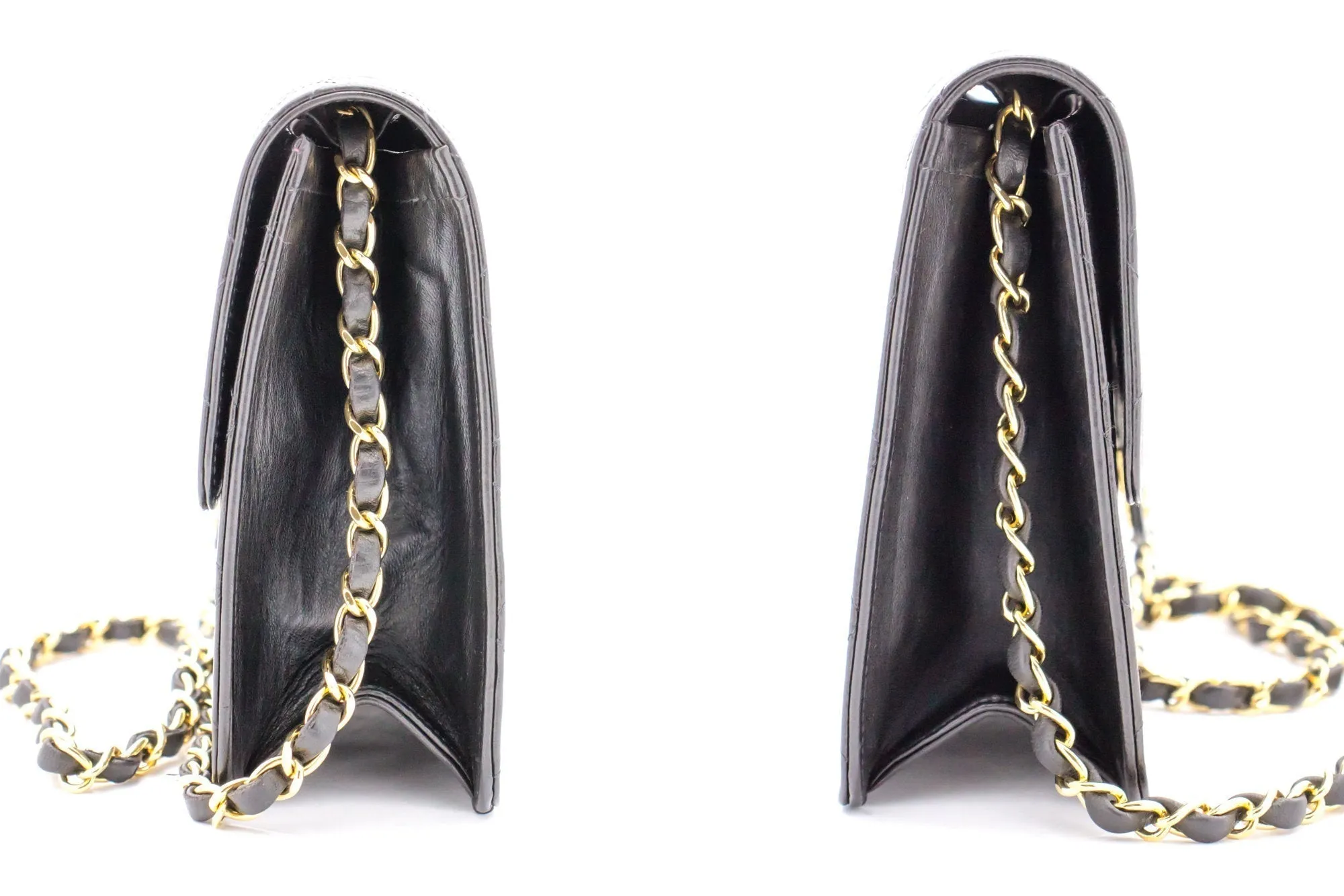 CHANEL Small Chain Shoulder Bag Clutch Black Quilted Flap Lambskin d22