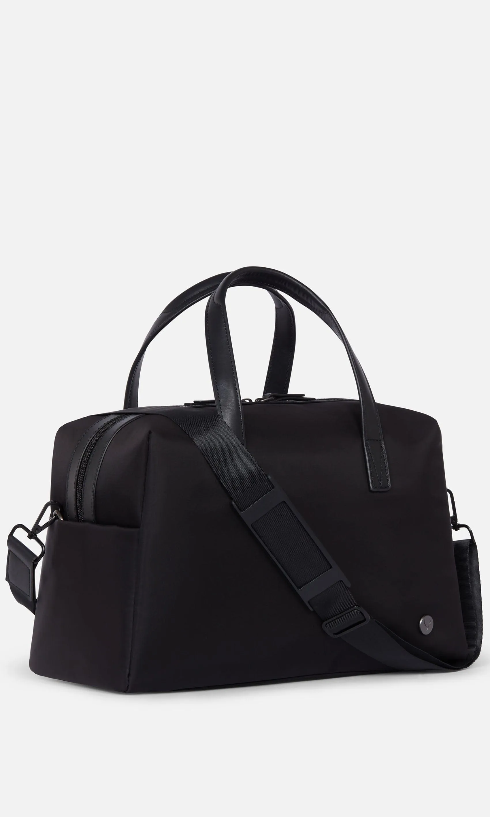 Chelsea Overnight Bag in Black