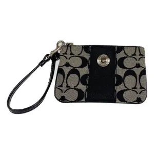 Coach Signature Canvas Pouch (Pre-Owned)