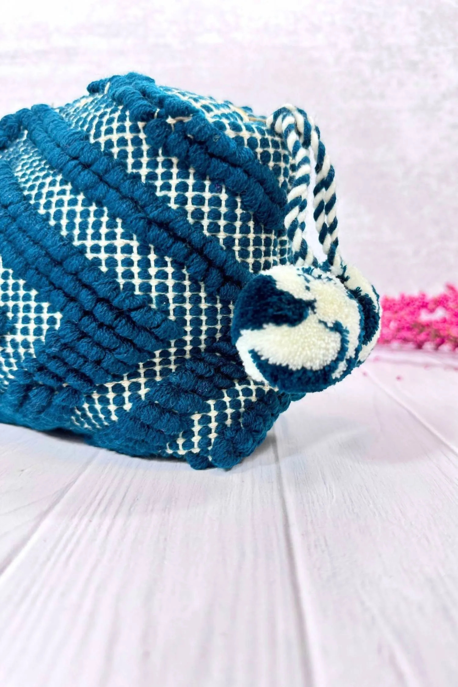 Diamond Carpet Cosmetic Bag In Navy