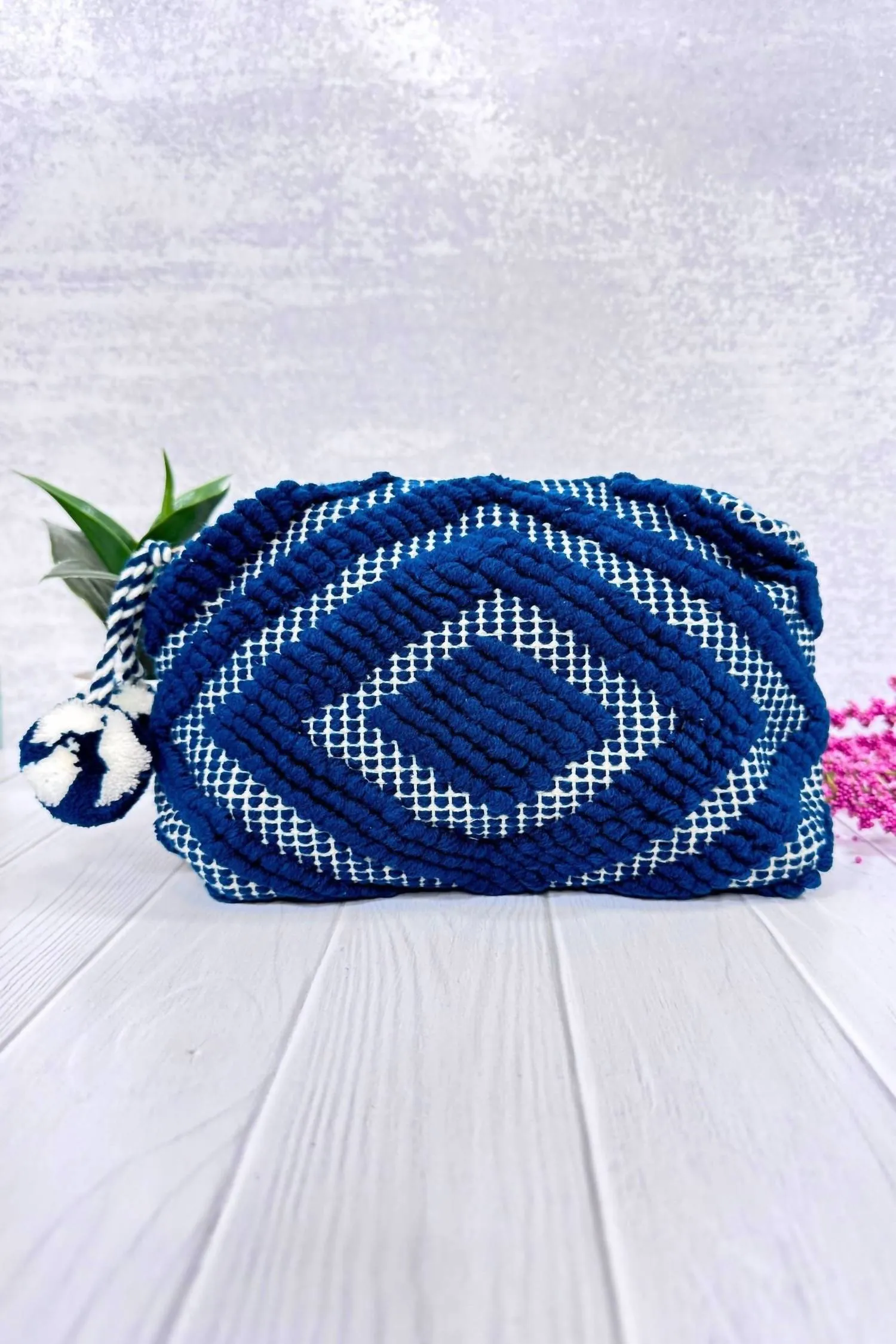 Diamond Carpet Cosmetic Bag In Navy