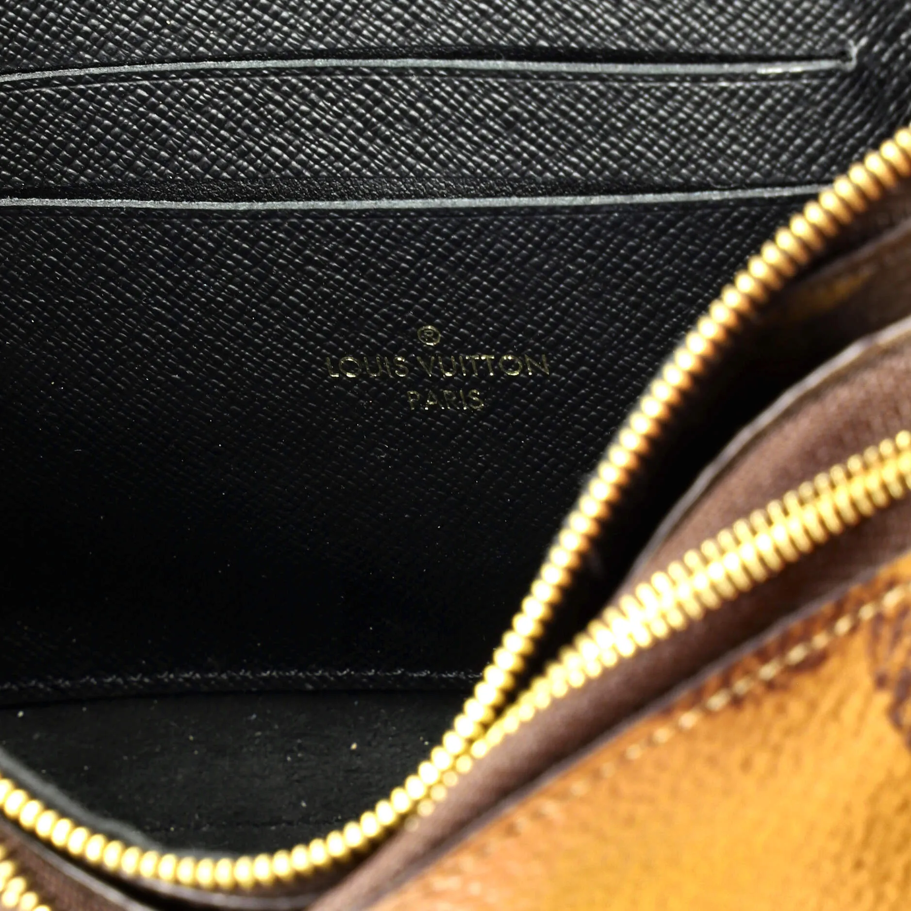 Double Zip Pochette Reverse Monogram Giant