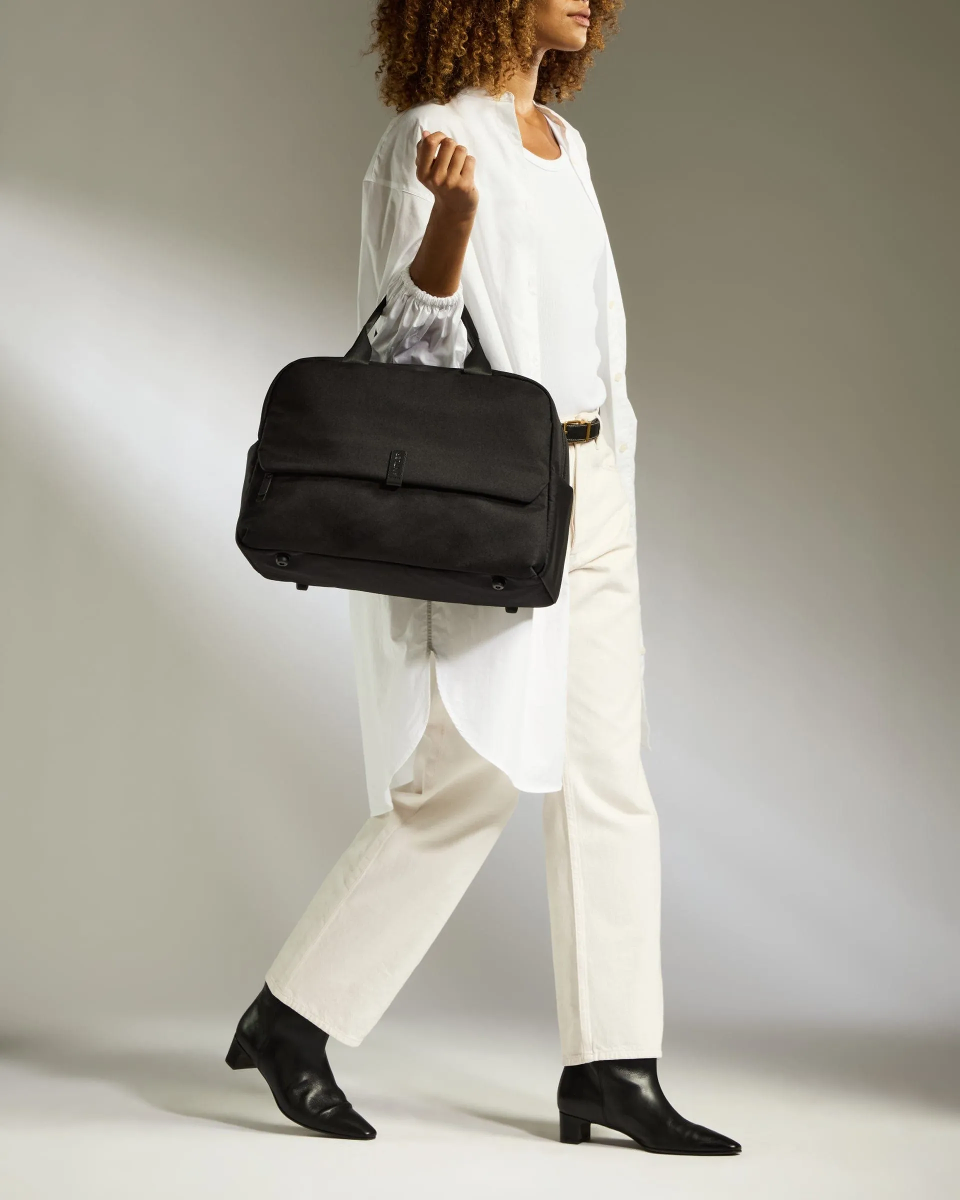 Essential Overnight Bag in Black