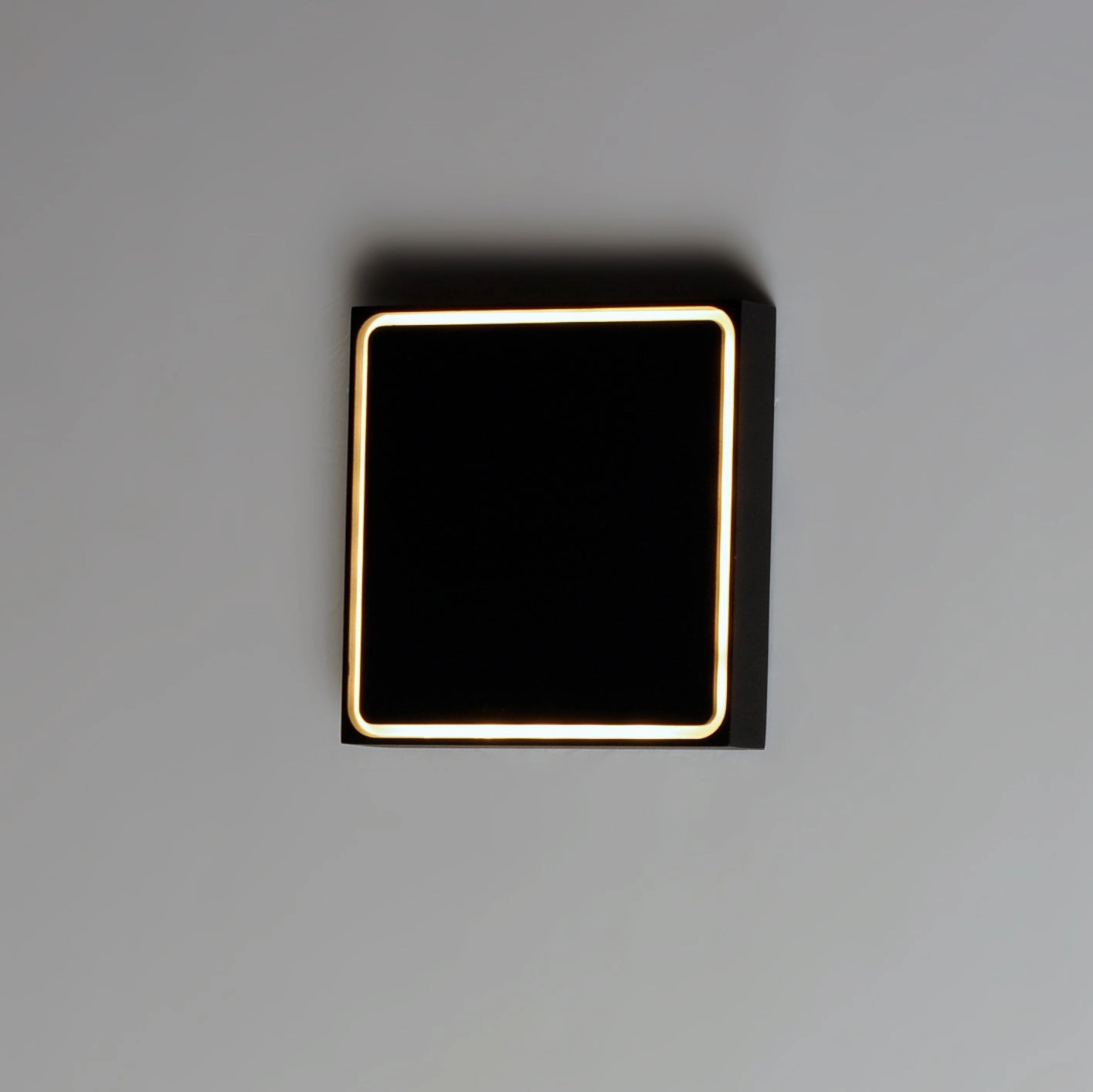 ET2 LED Outdoor Wall Sconce