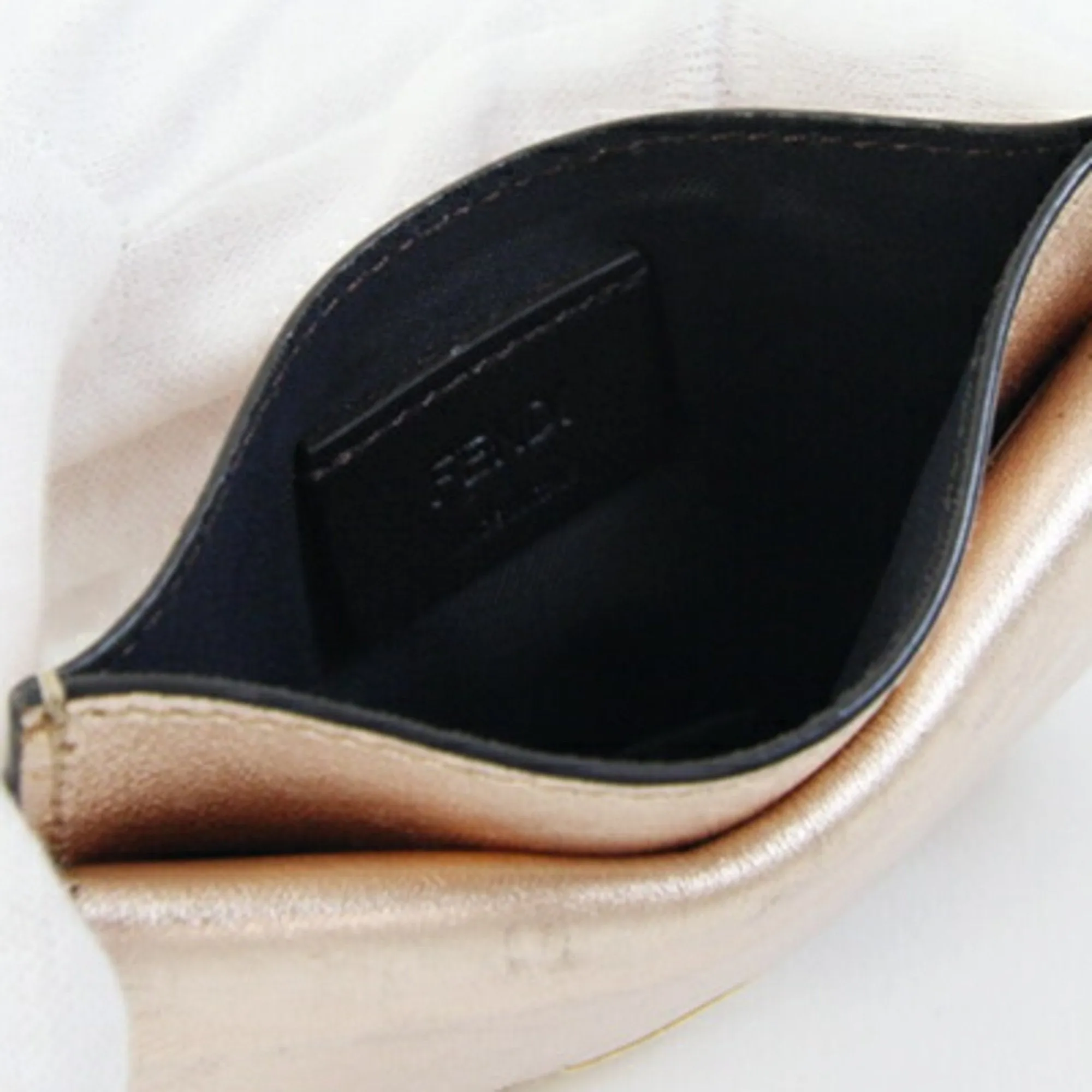 Fendi Champagne Peach Leather Coin Purse/Coin Case (Pre-Owned)