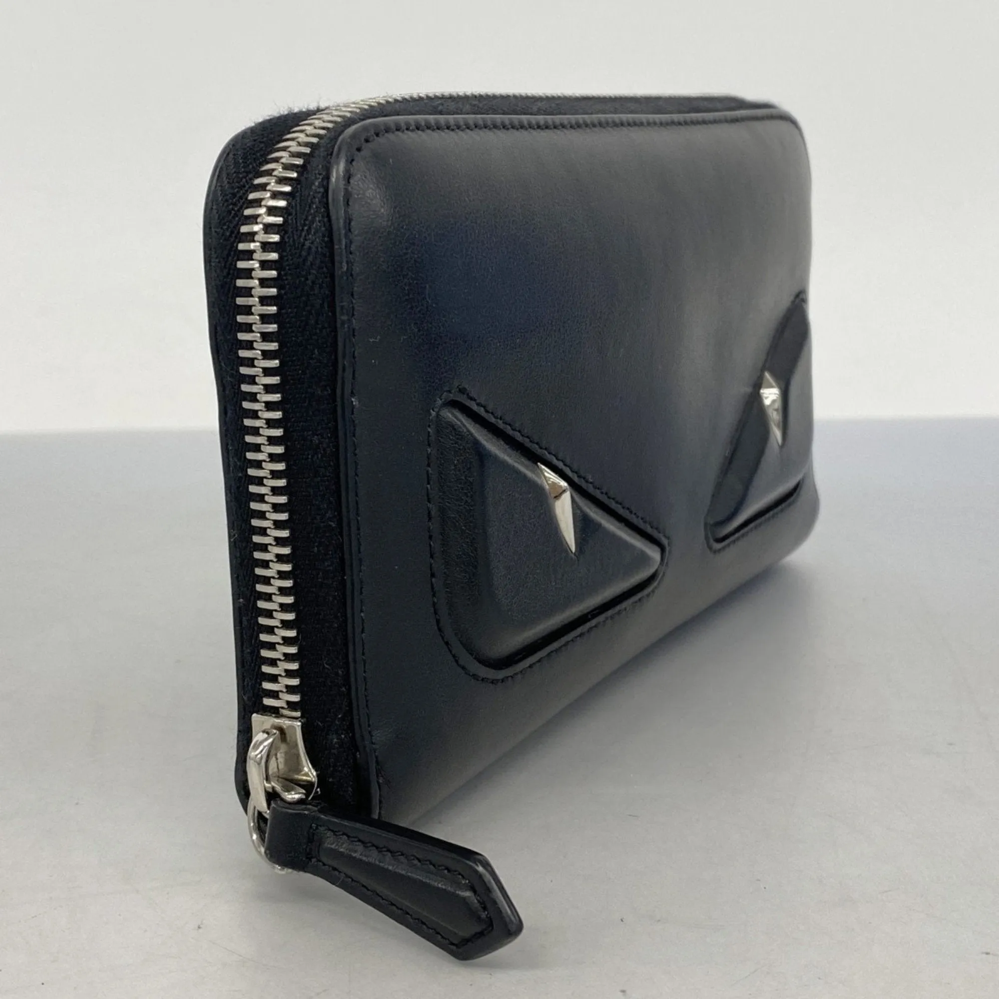 Fendi Leather Long Wallet (Bi-Fold) (Pre-Owned)