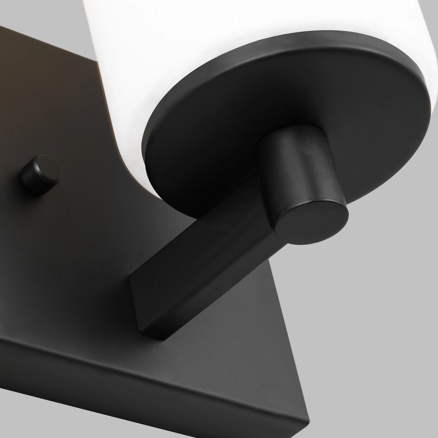 Generation Lighting. One Light Wall / Bath Sconce