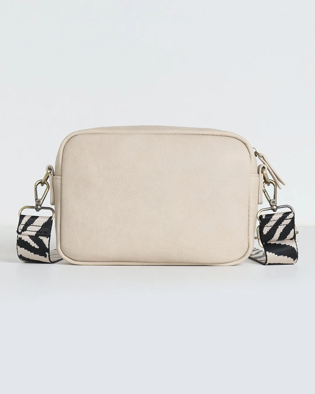 Gigi Crossbody - Pebble