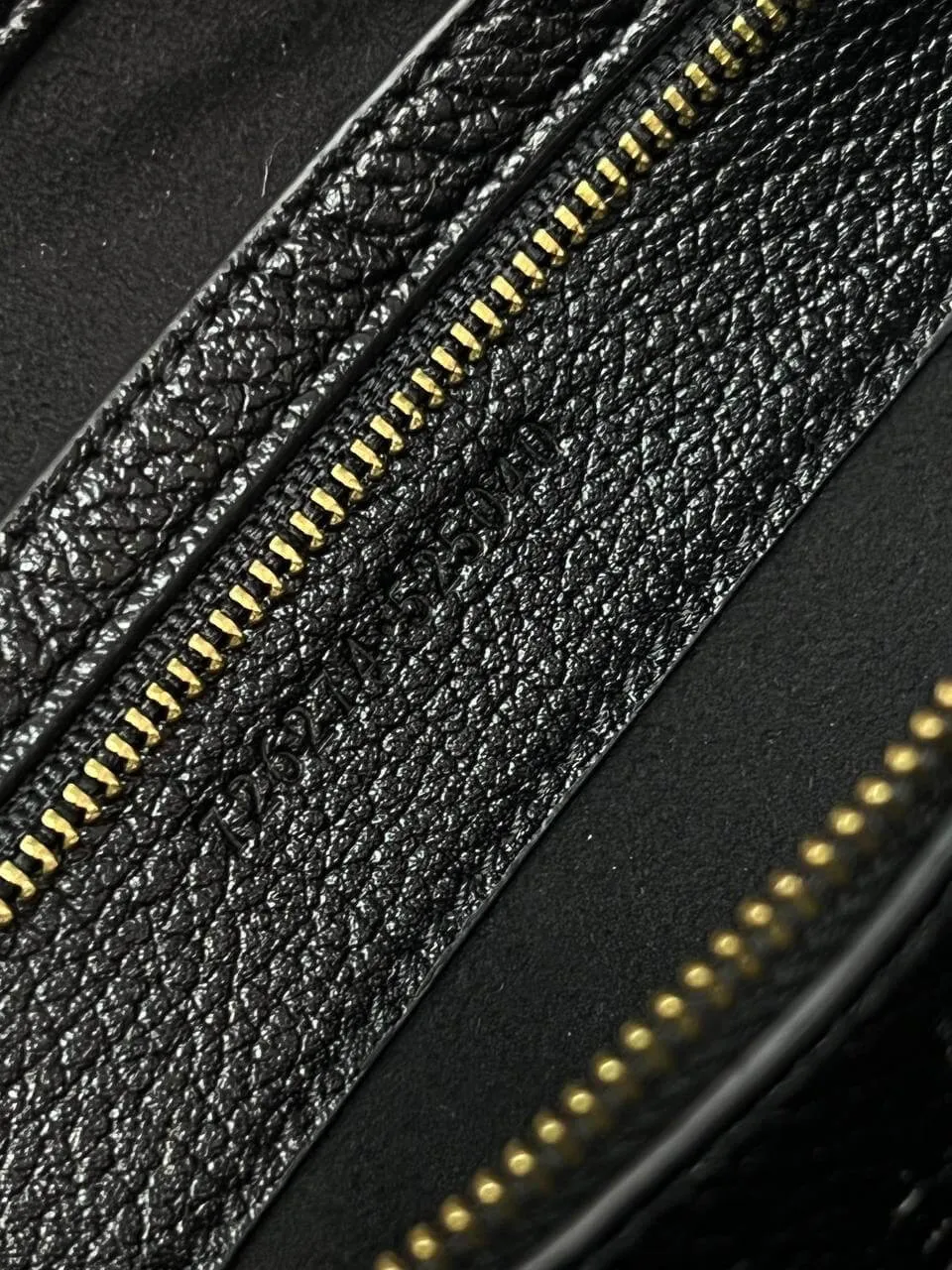 Gucci Aphrodite large shoulder bag black