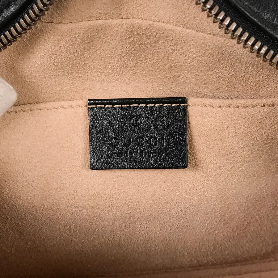 GUCCI ChainShoulder Shoulder Bag