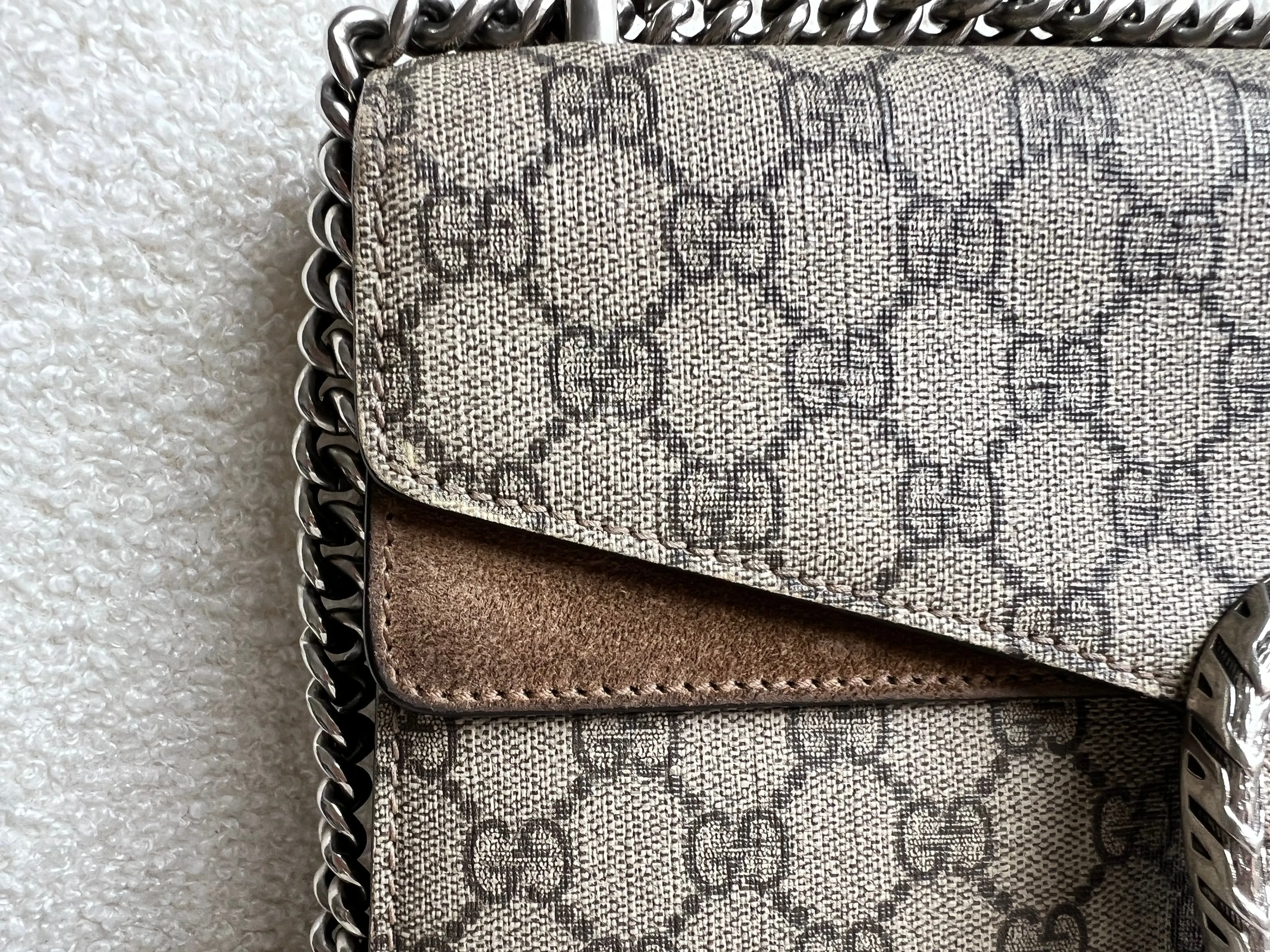 Gucci Dionysus GG Supreme Small Shoulder Bag (RRP ??2,400)