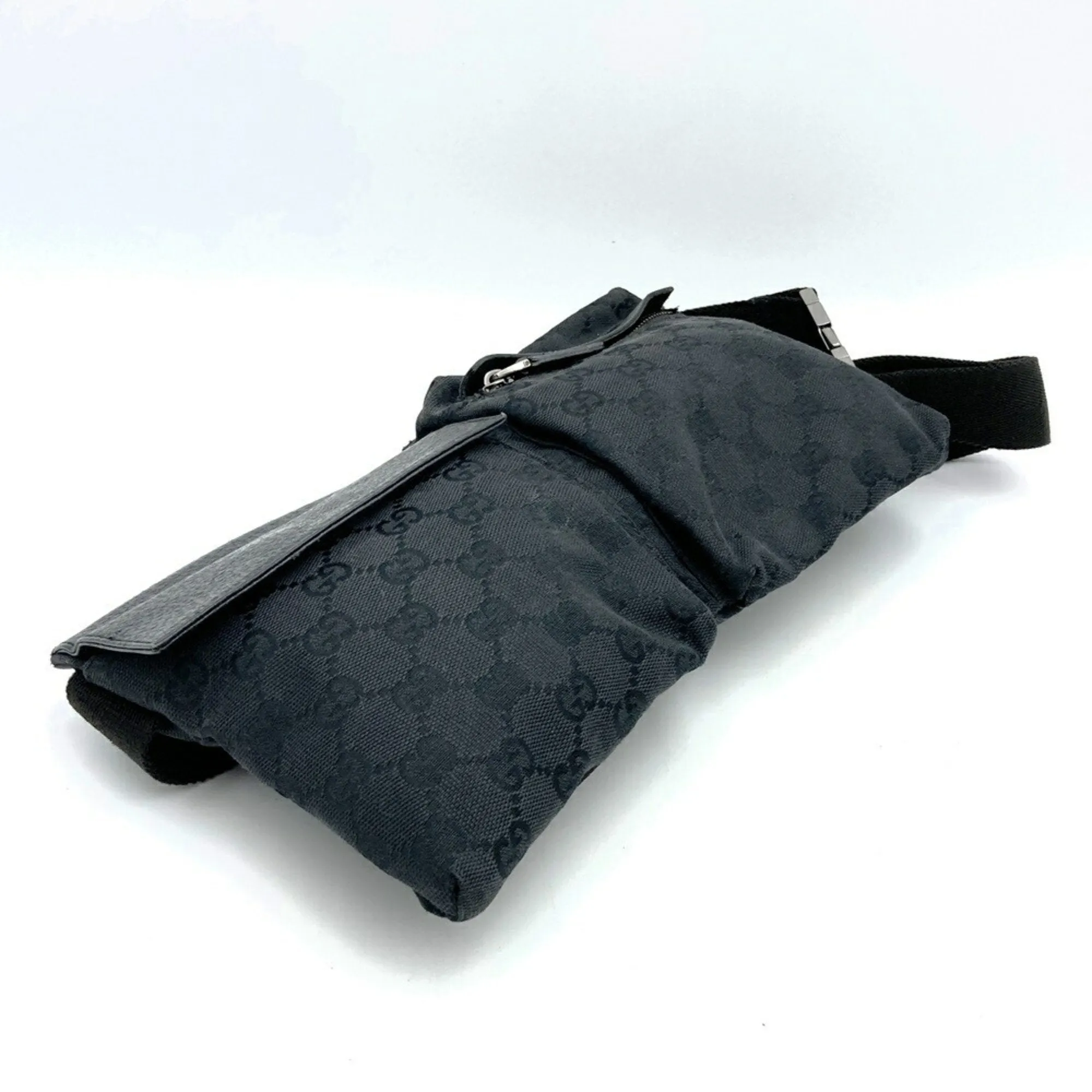 Gucci Gg Canvas Gg Canvas Fanny Pack (Pre-Owned)