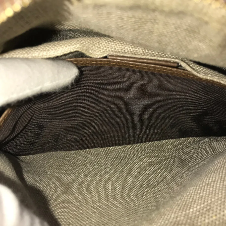 GUCCI GG canvas Shoulder Bag