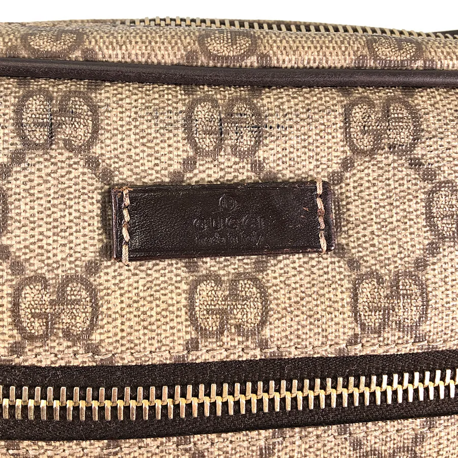 GUCCI GG Supreme Shoulder Bag