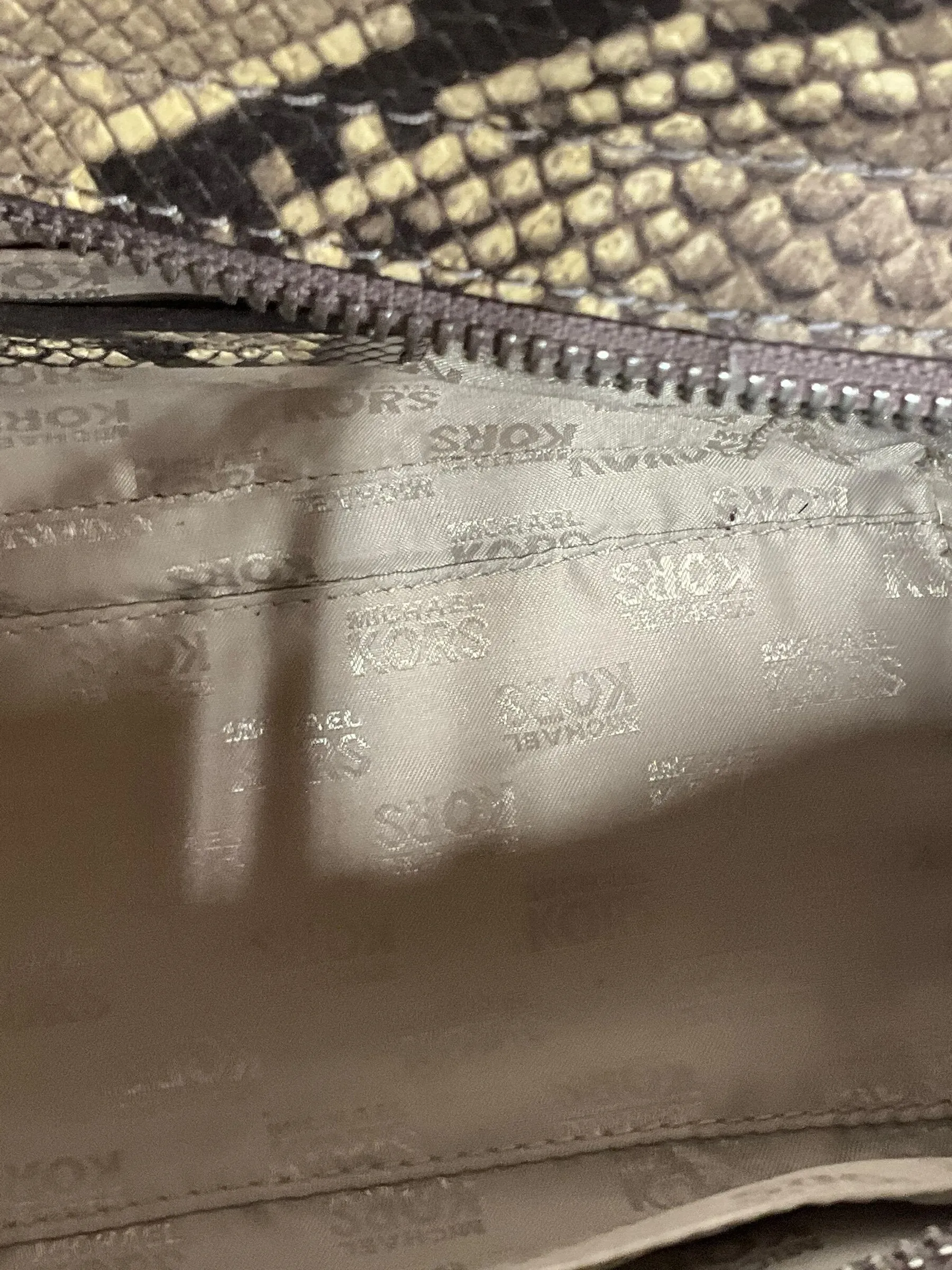 Handbag Designer By Michael Kors  Size: Medium
