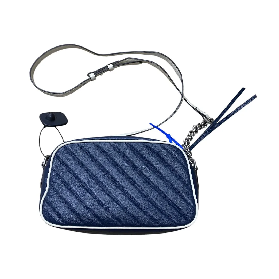 Handbag Luxury Designer By Gucci In Blue & White, Size:Medium