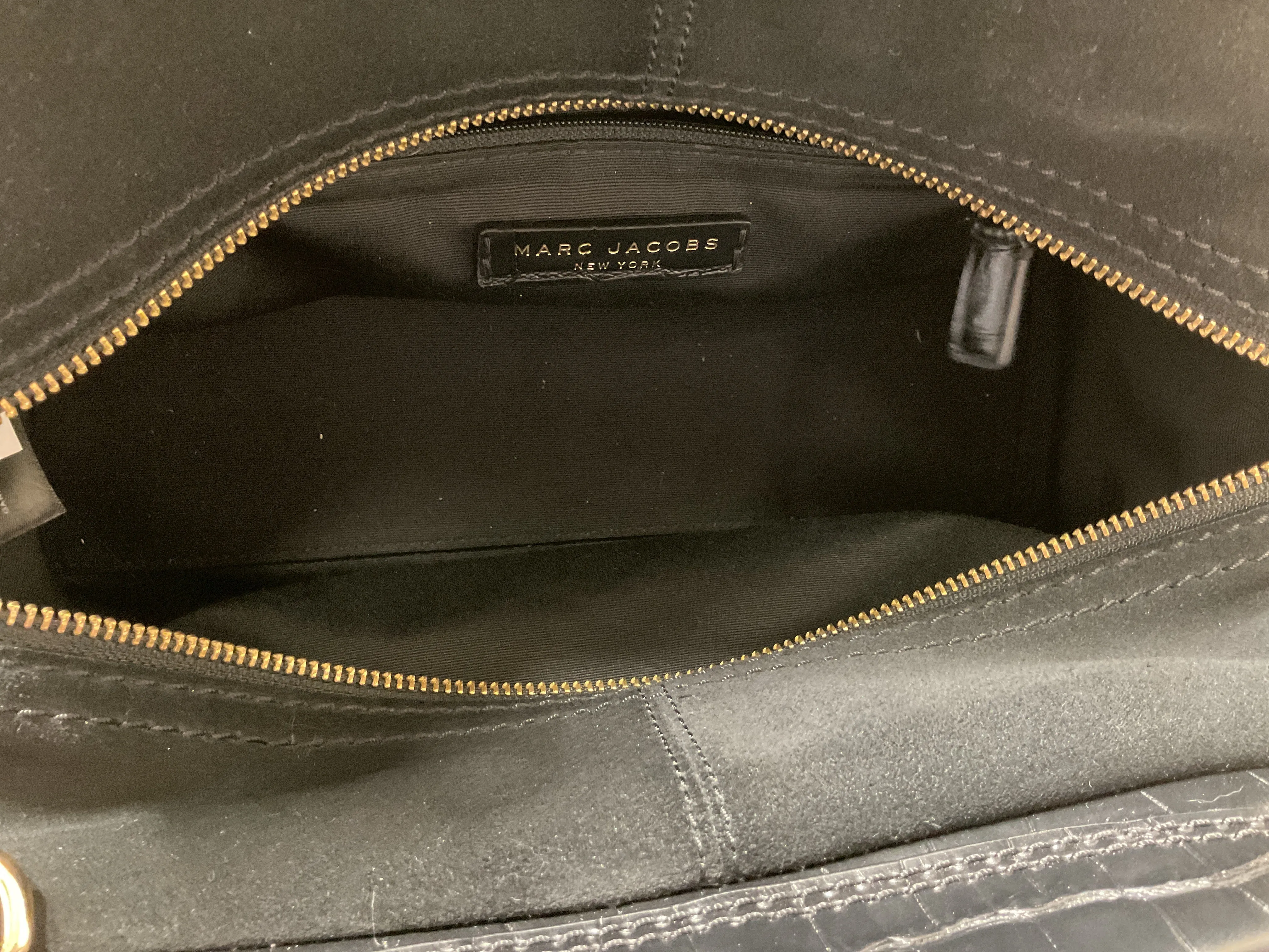 Handbag Luxury Designer By Marc Jacobs In Black, Size:Medium