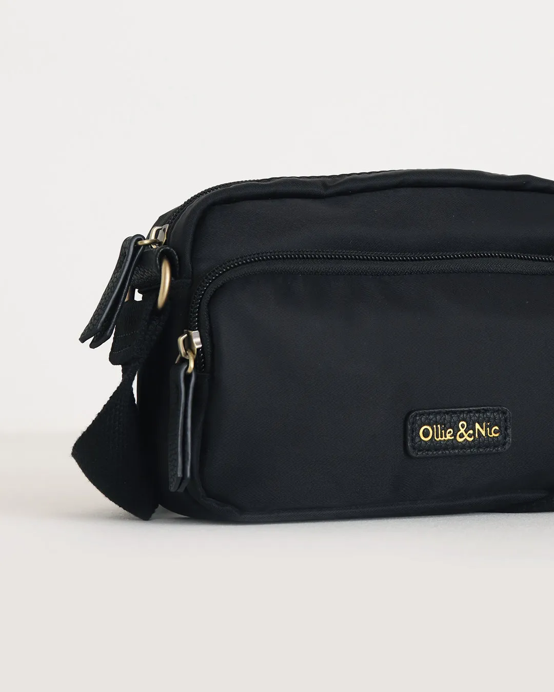Leo Mini Bag - Black