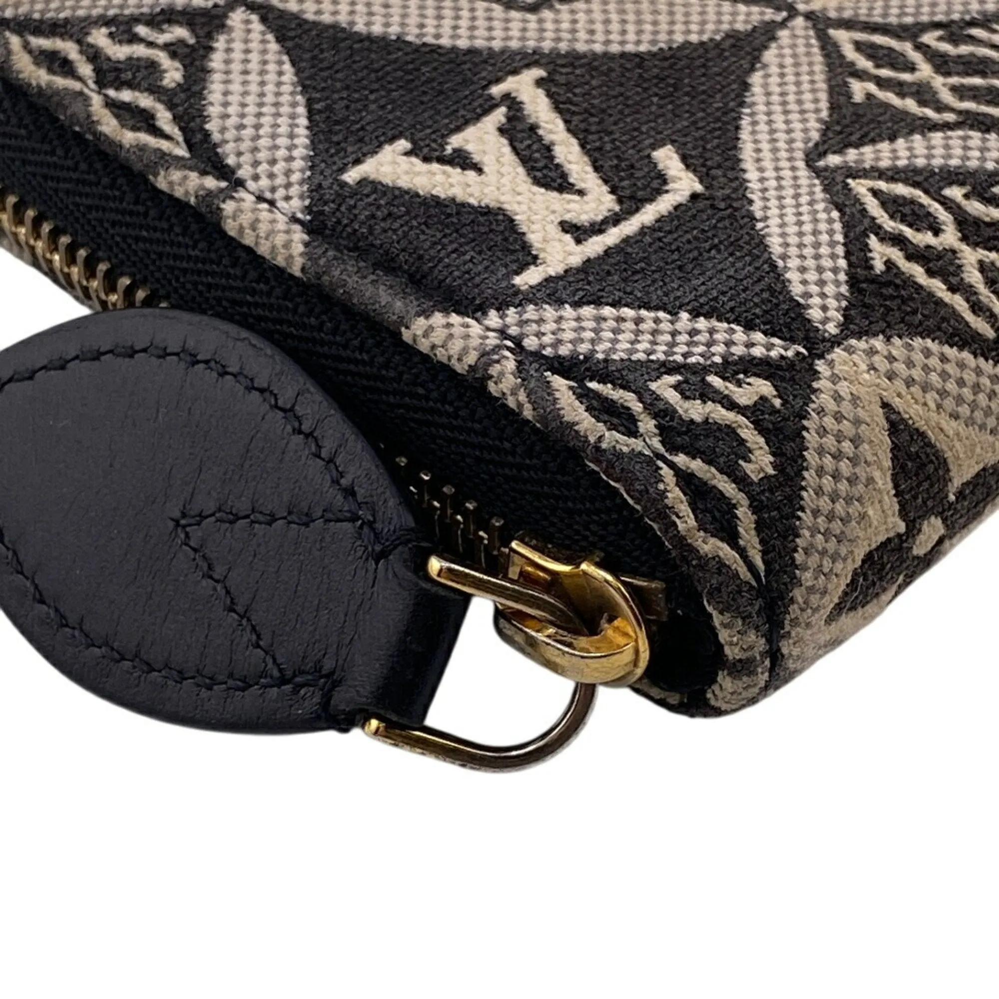 Louis Vuitton Canvas Coin Purse/Coin Case (Pre-Owned)