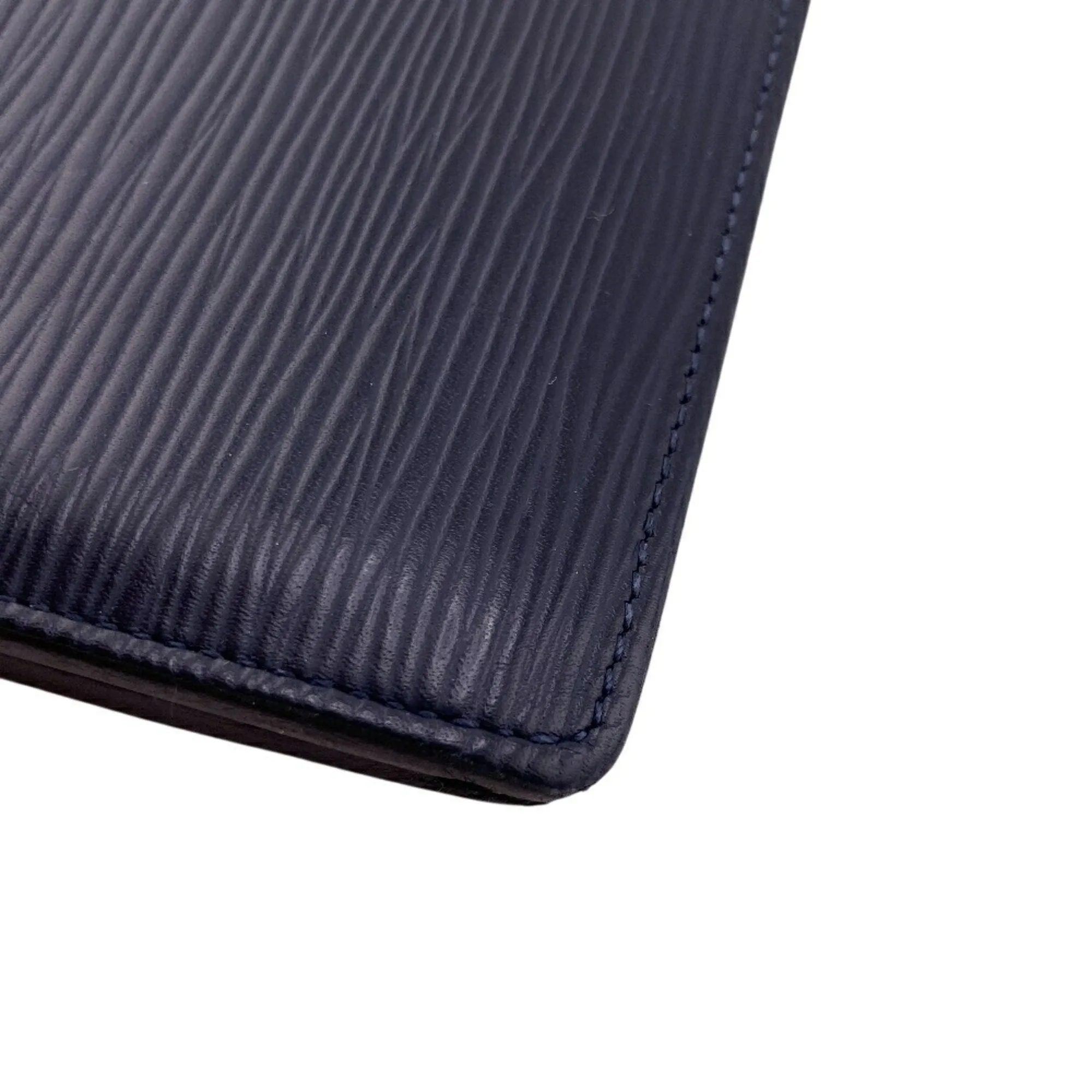 Louis Vuitton Epi Leather Wallet (Bi-Fold) (Pre-Owned)