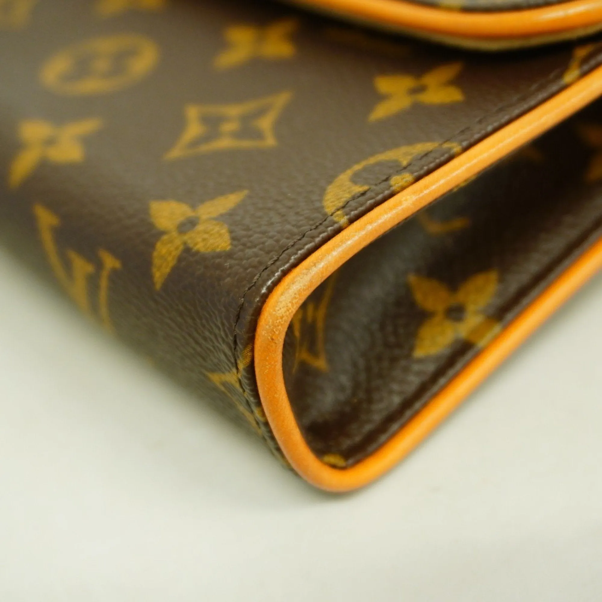 Louis Vuitton Fanny Pack (Pre-Owned)