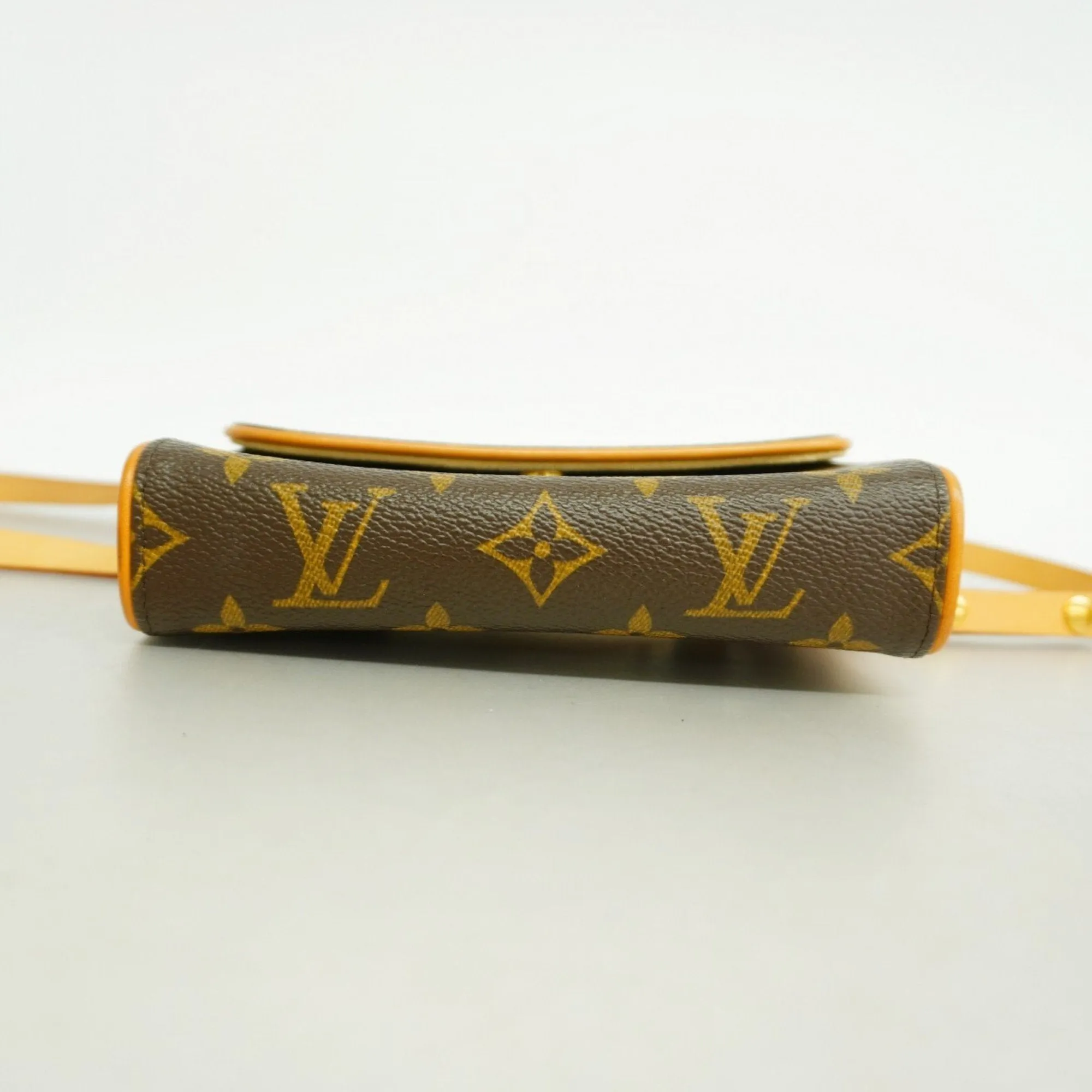 Louis Vuitton Fanny Pack (Pre-Owned)