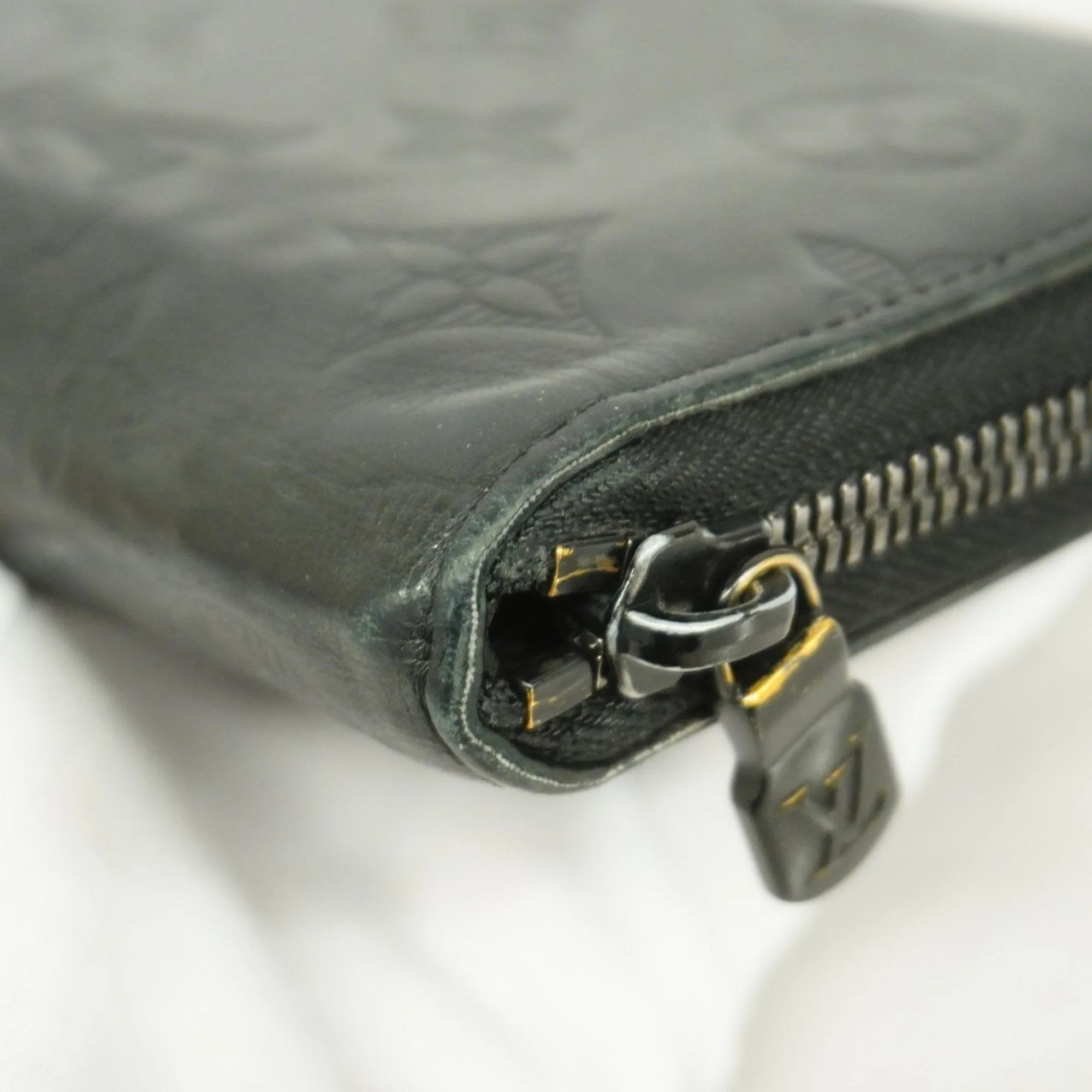 Louis Vuitton Long Wallet (Bi-Fold) (Pre-Owned)