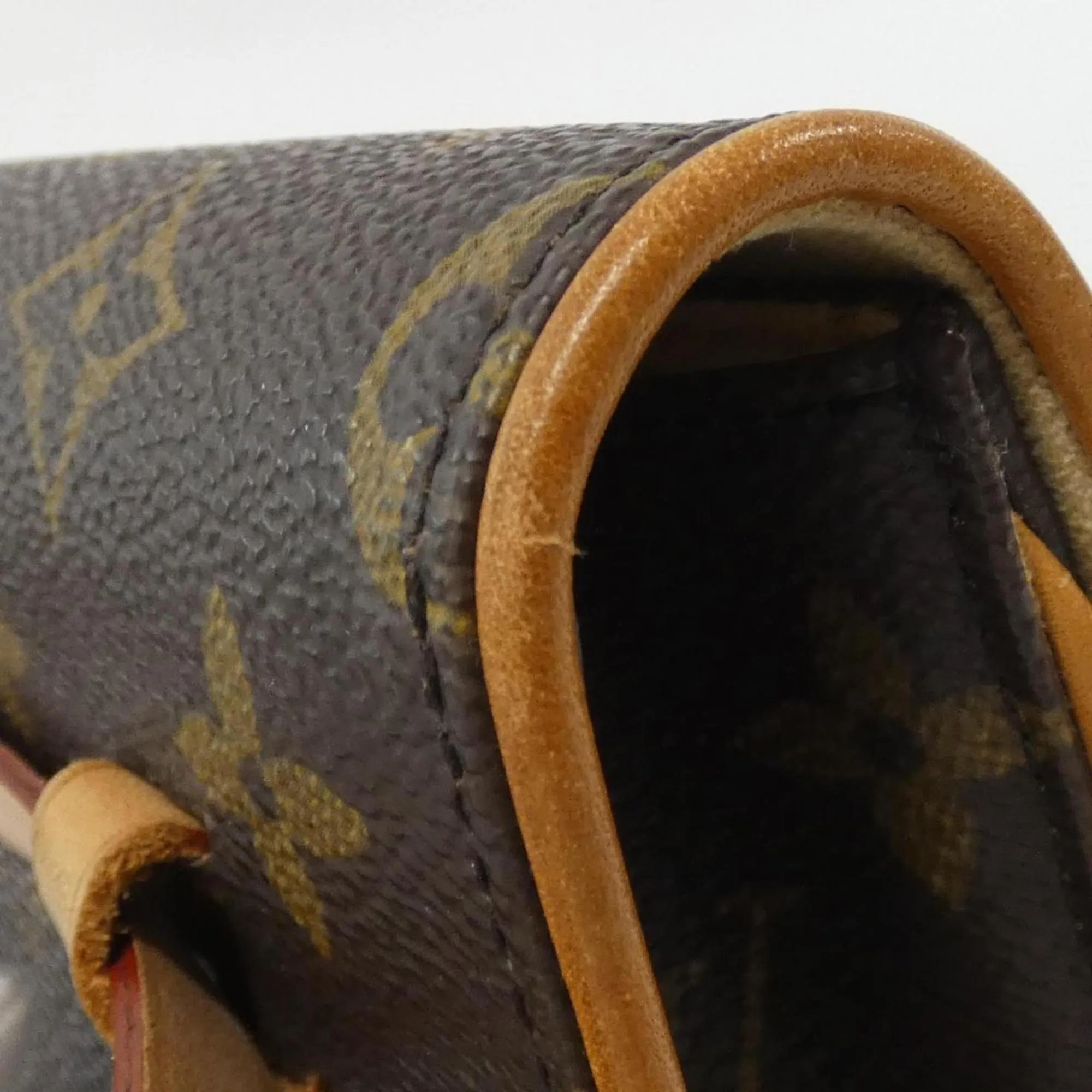 Louis Vuitton Monogram Coated Canvas Fanny Pack (Pre-Owned)