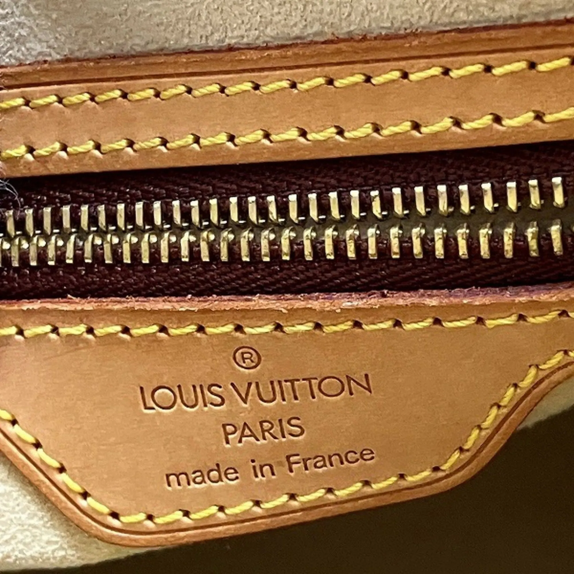 Louis Vuitton Monogram  Monogram Handbag Shoulder Bag