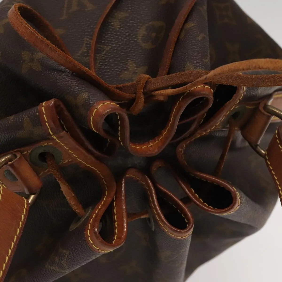 Louis Vuitton Petit No??  Canvas Shoulder Bag