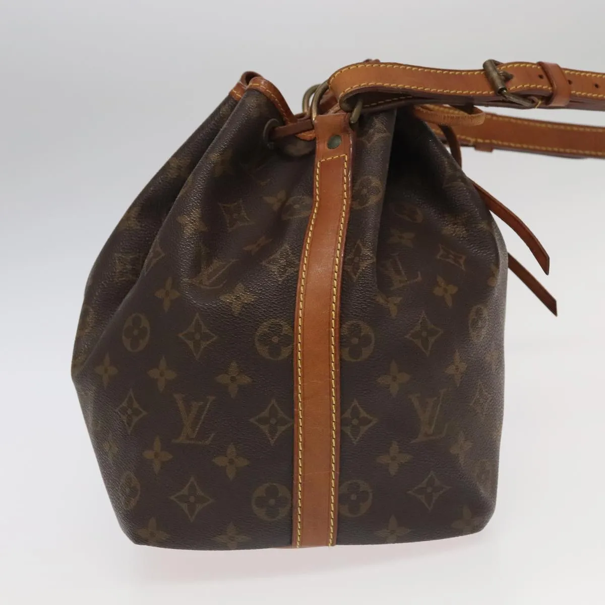 Louis Vuitton Petit No??  Canvas Shoulder Bag